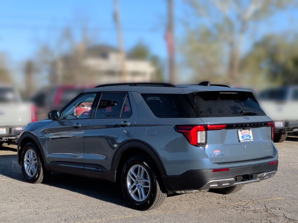 2026 Ford Explorer Active - 3