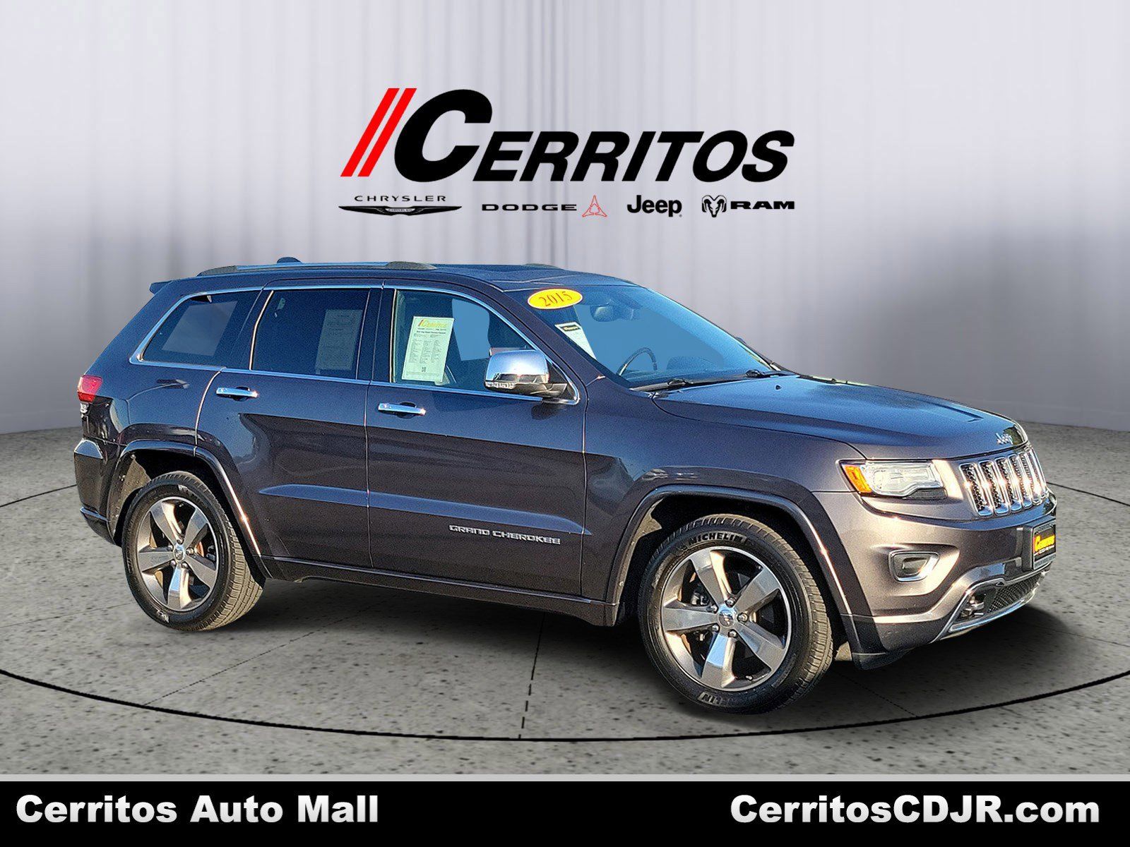 Gray (Granite Crystal Metallic Clearcoat) 2015 Jeep Grand Cherokee SUV / Crossover 4X2 8-Speed Automatic