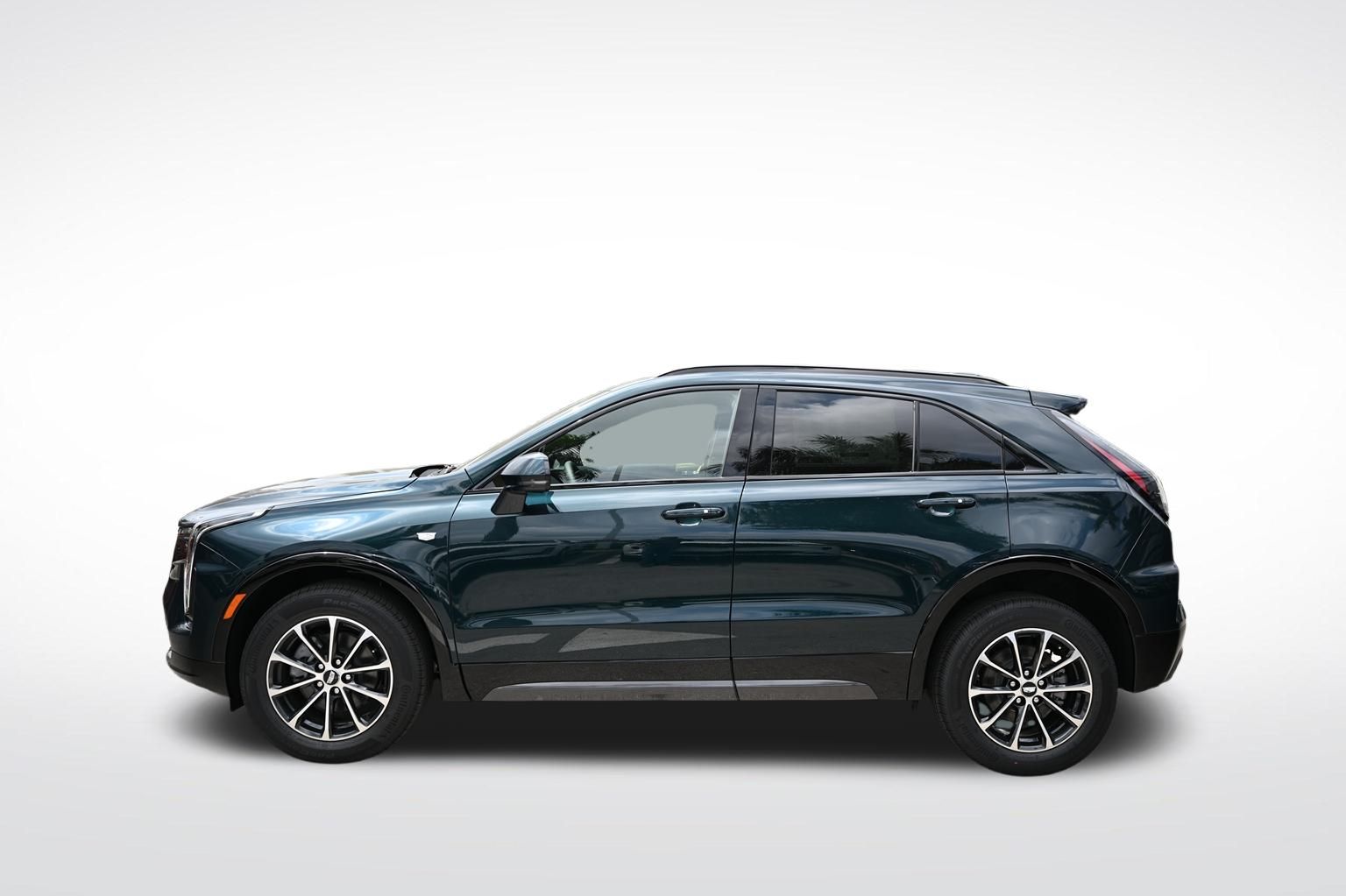 2024 Cadillac XT4 Sport 2