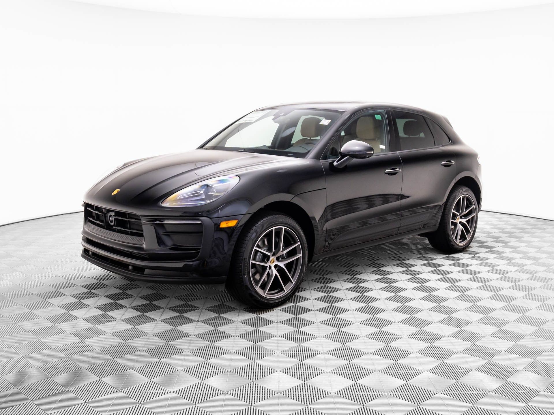 Black 2026 Porsche Macan AWD SUV / Crossover All-Wheel Drive 7-Speed Automatic