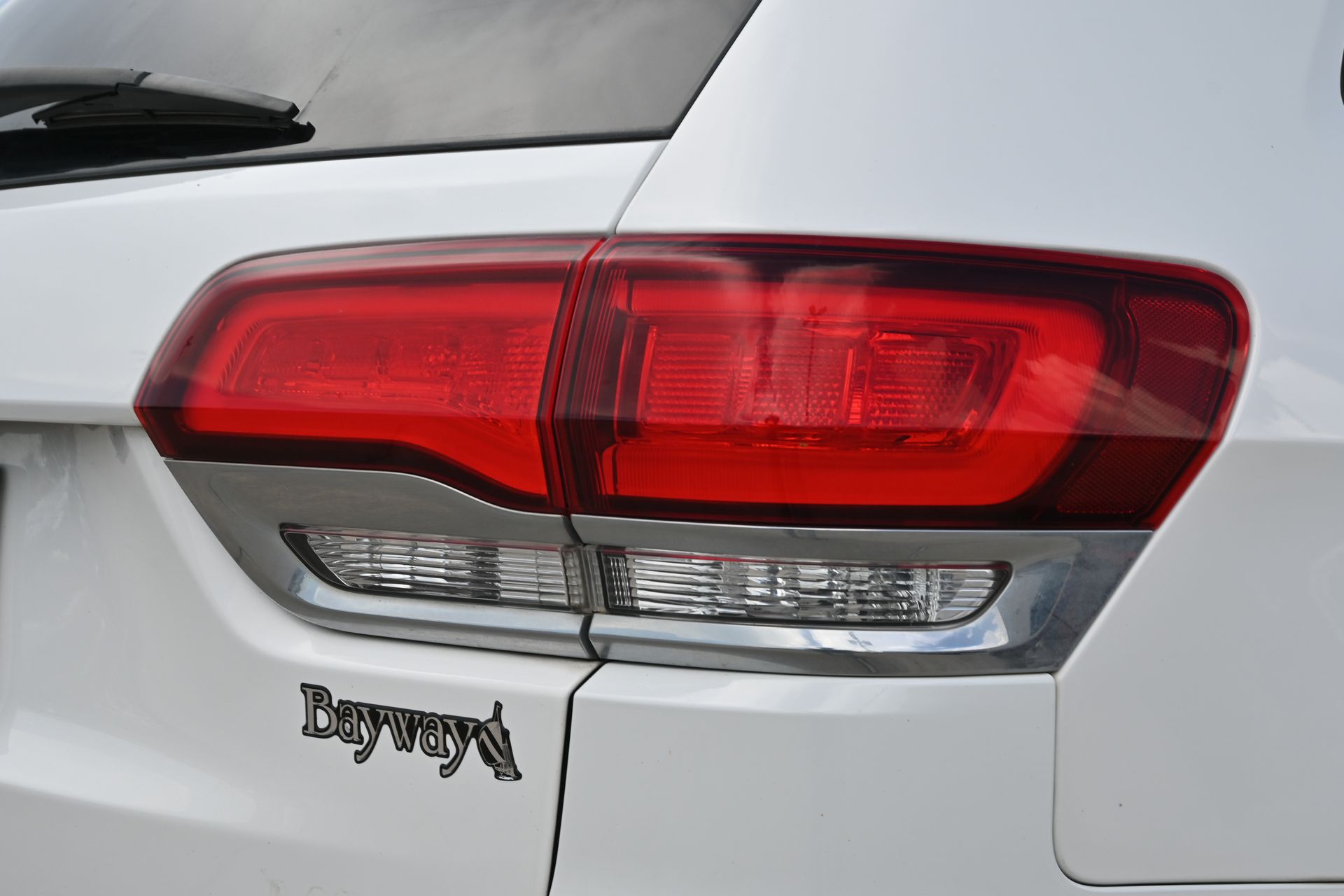 2020 Jeep Grand Cherokee Laredo E White at Westside Lexus