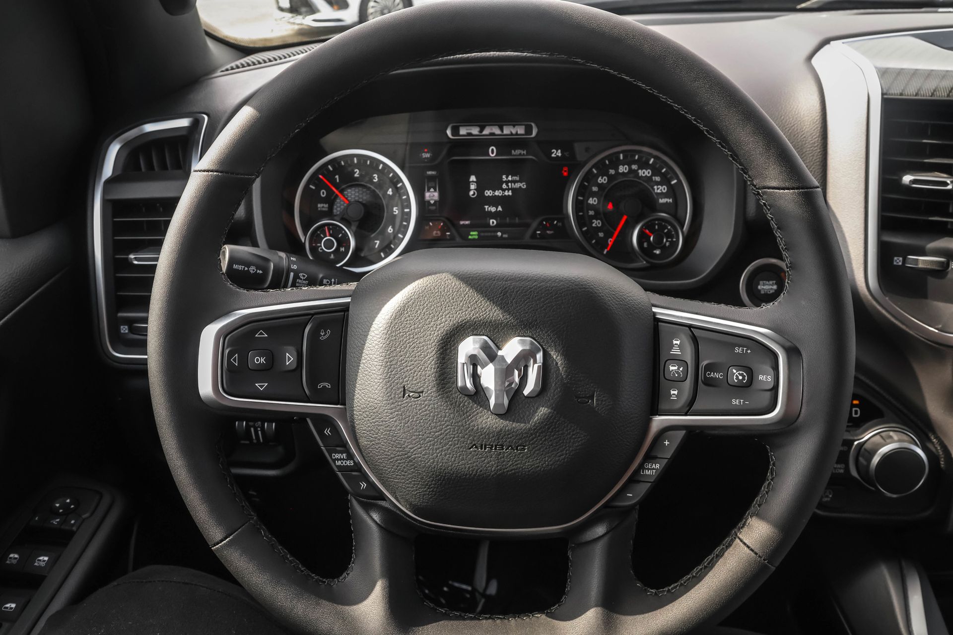 2026 RAM 1500 - Image 25