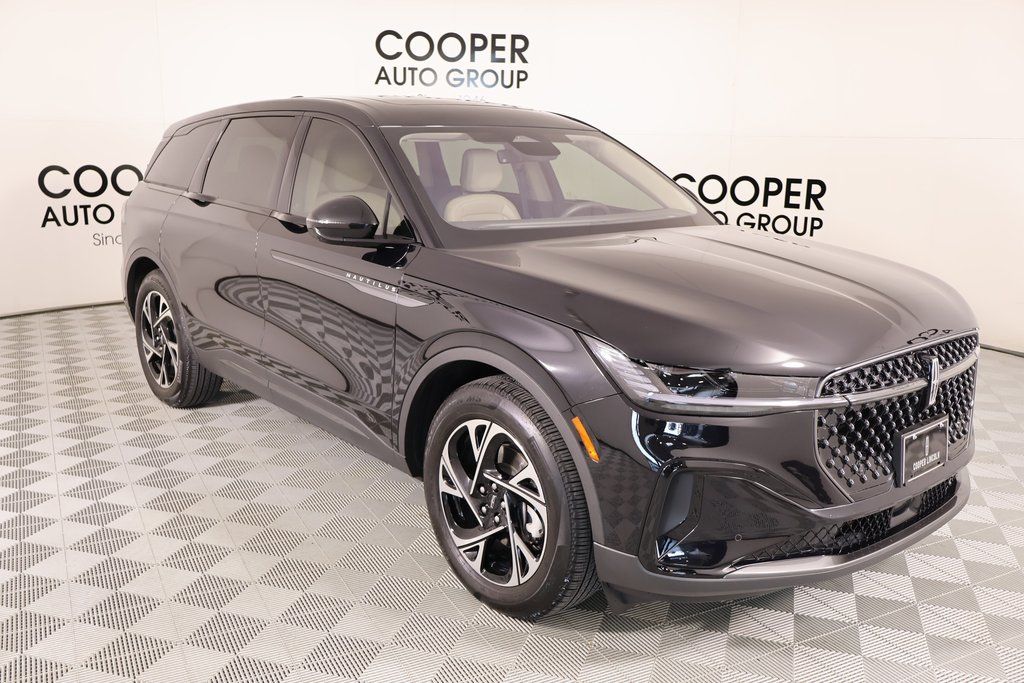 2025 Lincoln Nautilus Premiere AWD