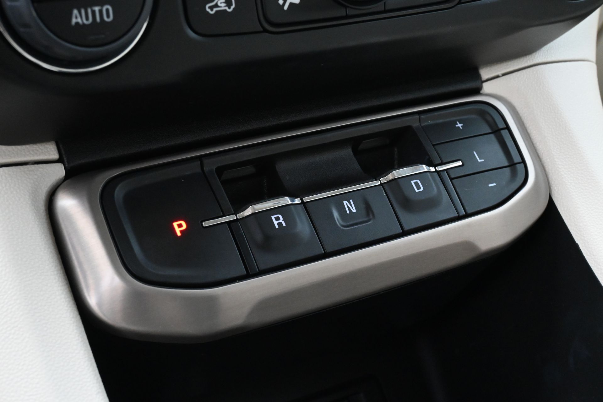 2023 GMC Acadia Denali White at DeMontrond Auto Country