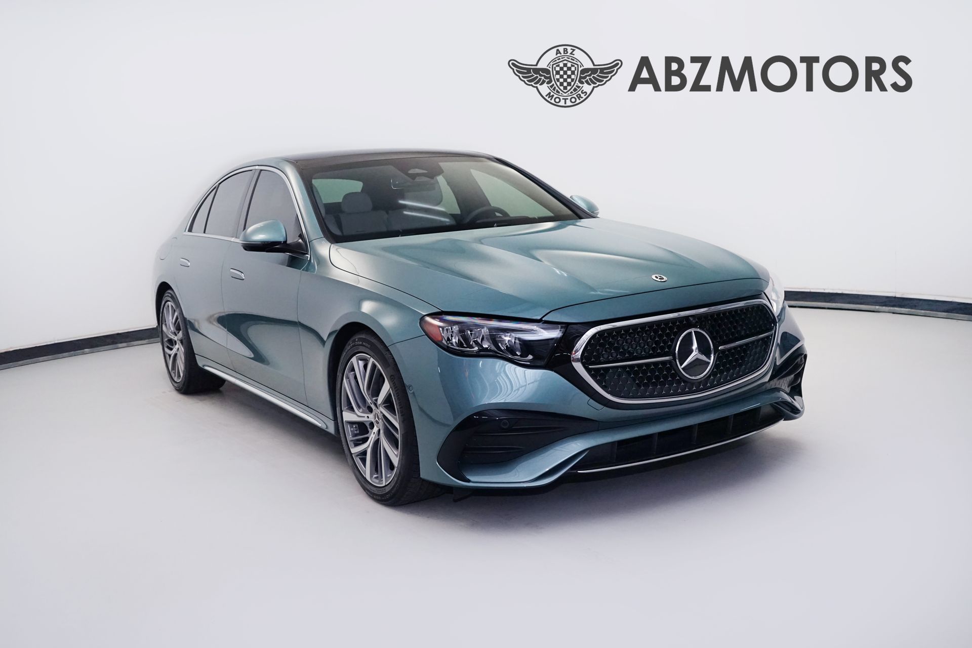 Green 2026 Mercedes-Benz E-Class Sedan Rear-Wheel Drive Automatic