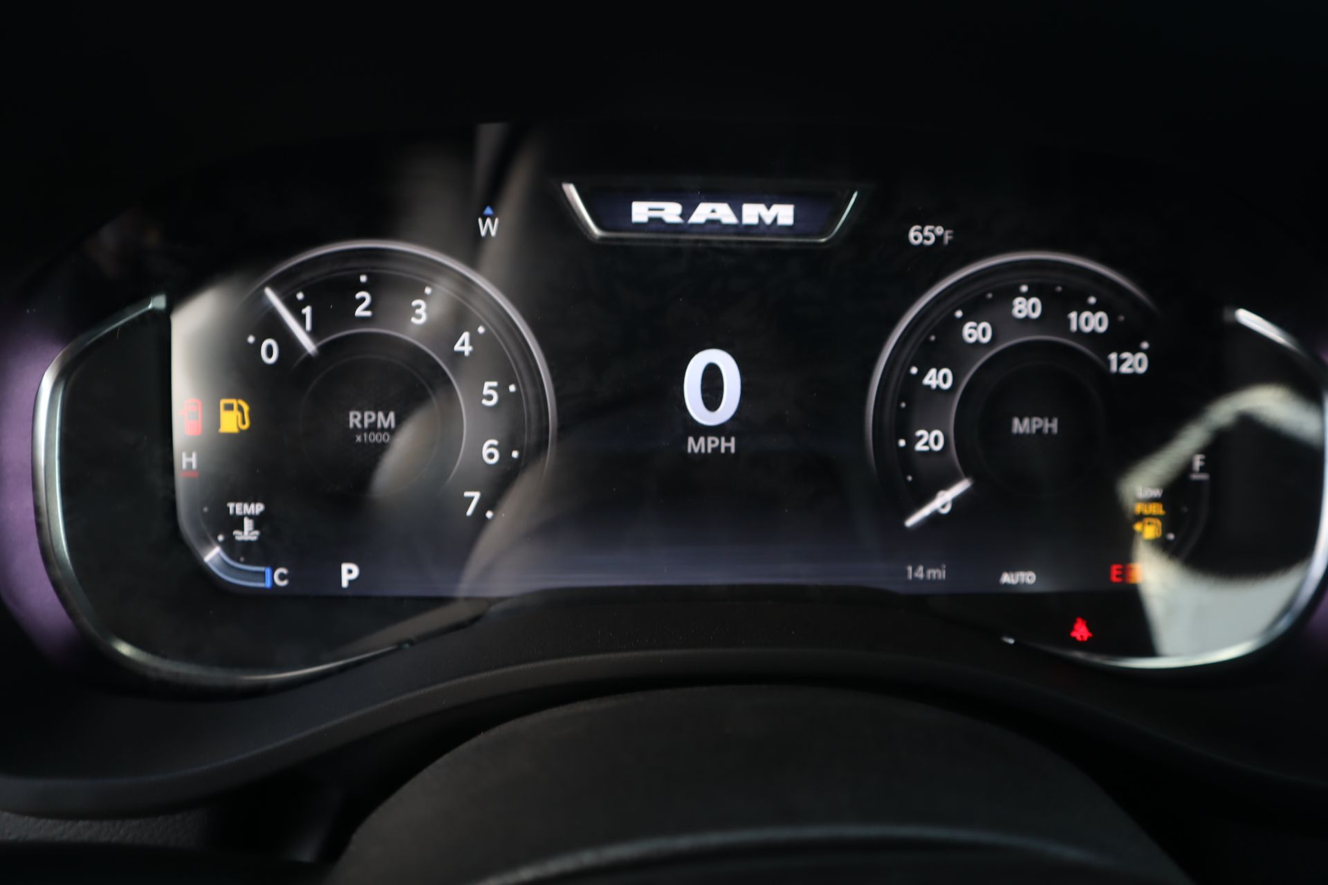 View vehicle photo 4