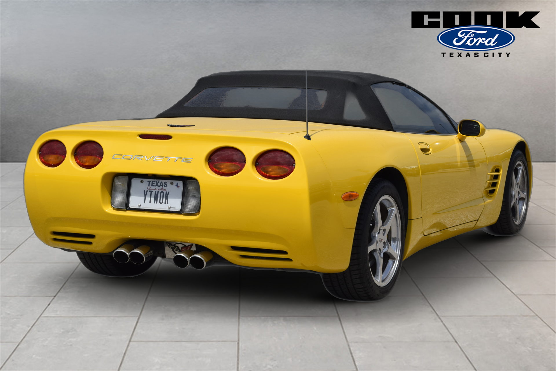 2000 Chevrolet Corvette Base - 2