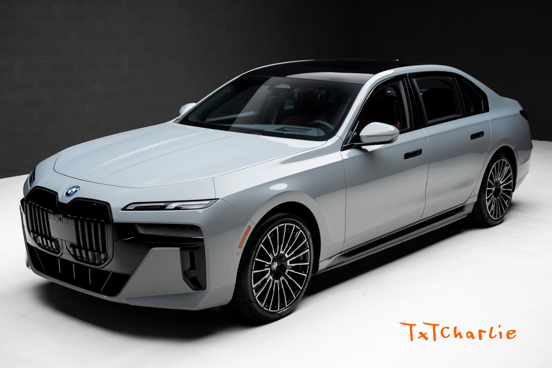 Brooklyn Gray Metallic 2024 BMW i7 eDrive50 RWD Sedan Rear-Wheel Drive Automatic