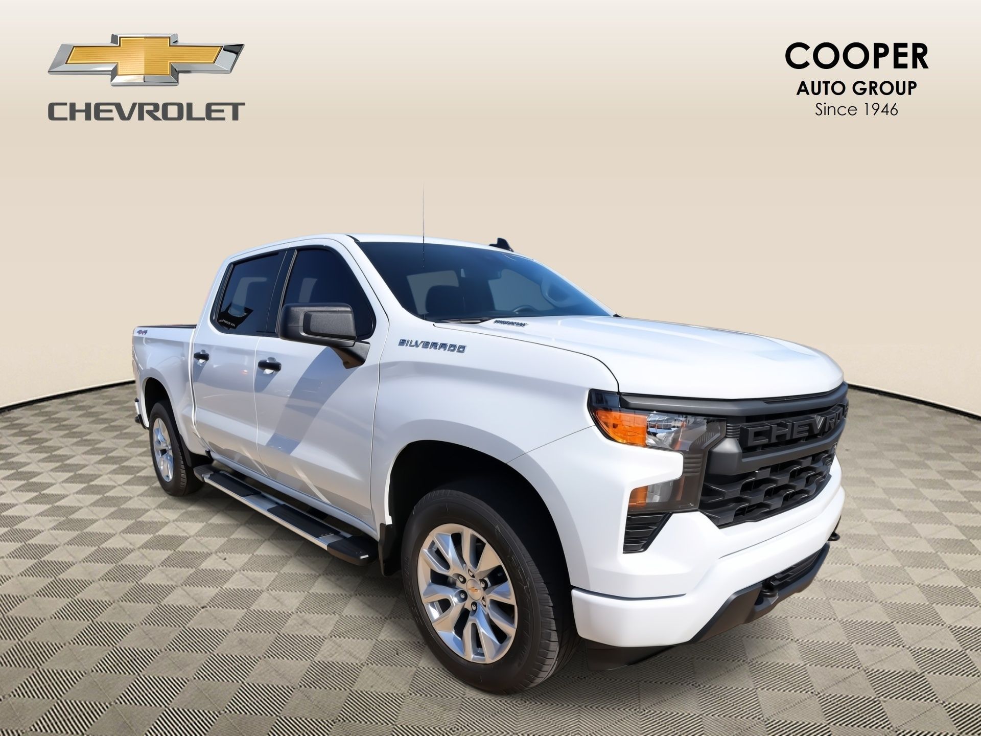Summit White 2026 Chevrolet Silverado 1500 Pickup Truck Four-Wheel Drive 8-Speed Automatic