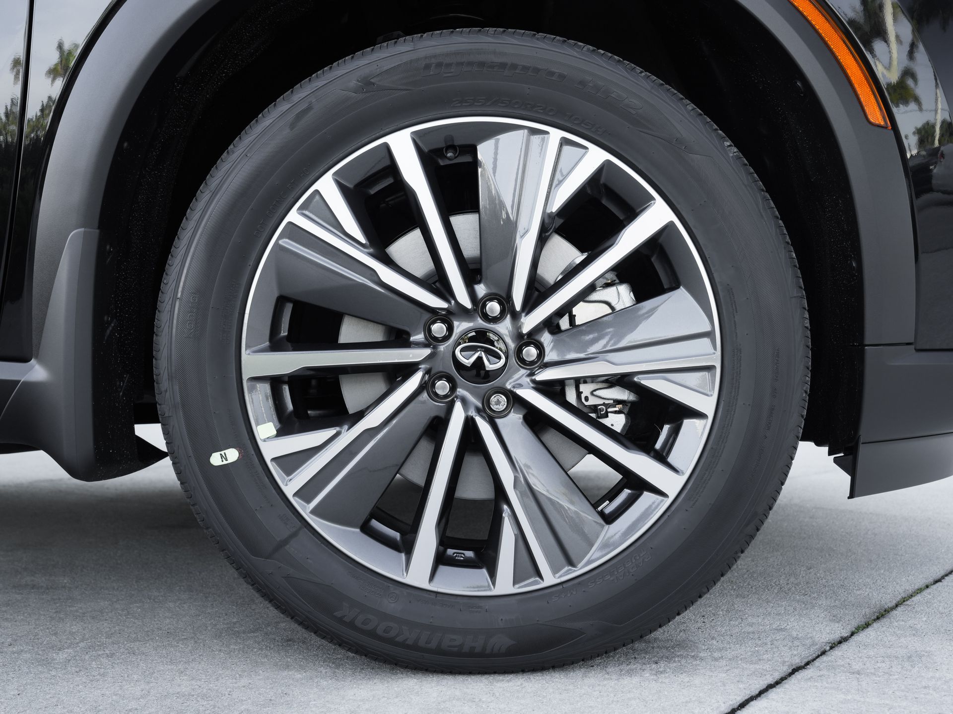 new 2027 INFINITI QX60 car, priced at $53,959
