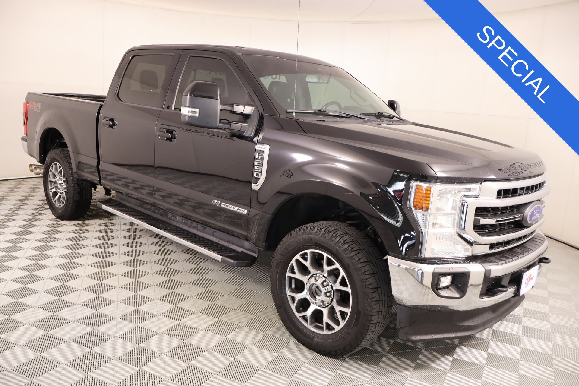 Black Metallic 2020 Ford F-250 Super Duty Pickup Truck Four-Wheel Drive Automatic
