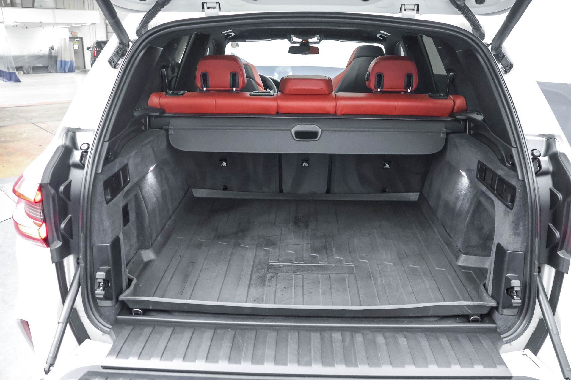 2020 BMW X5 - Image 31