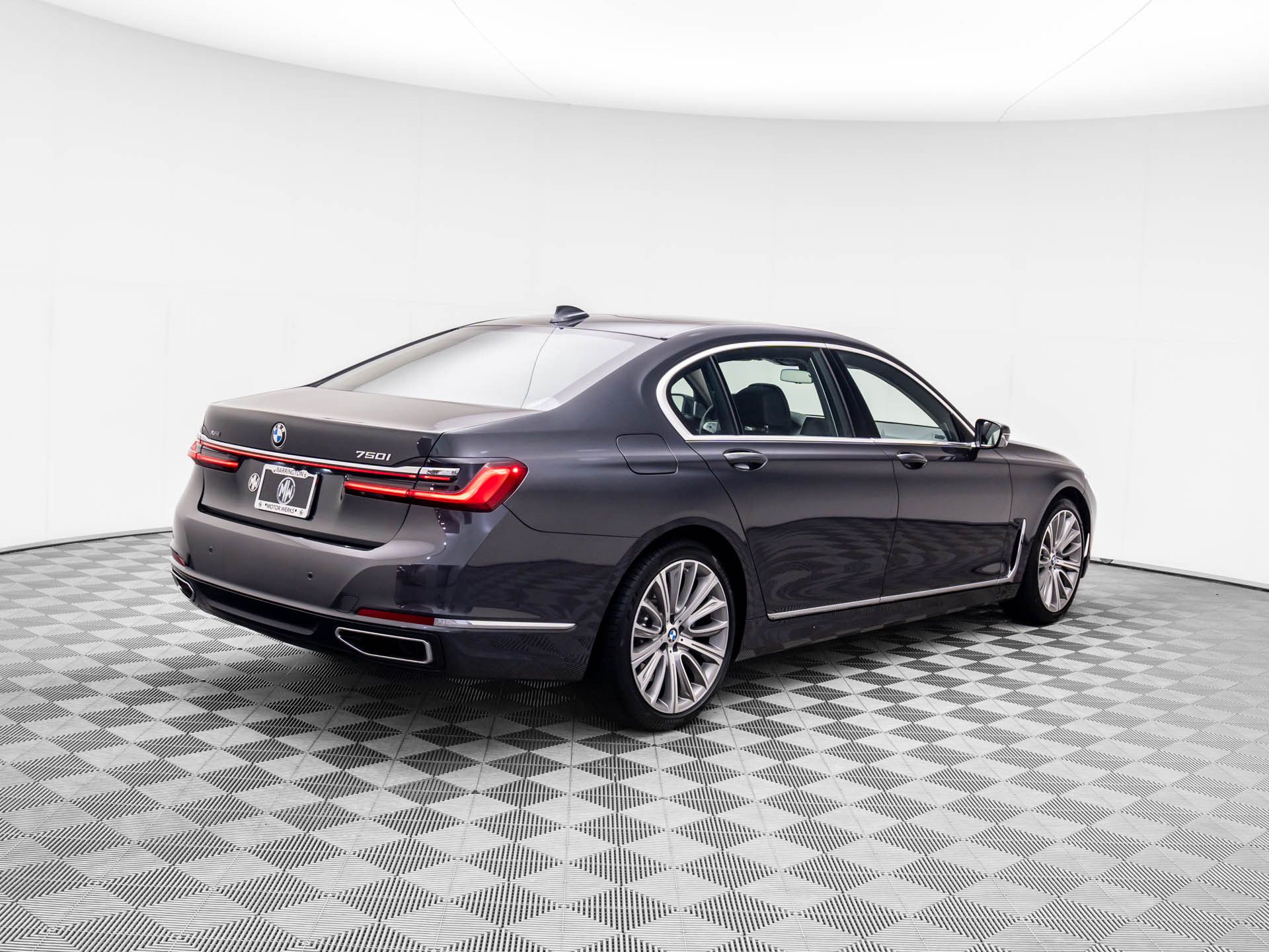 2022 BMW 7-Series 750i xDrive photo