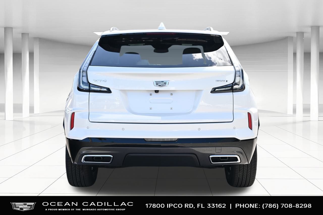 2024 Cadillac XT4 Sport 4