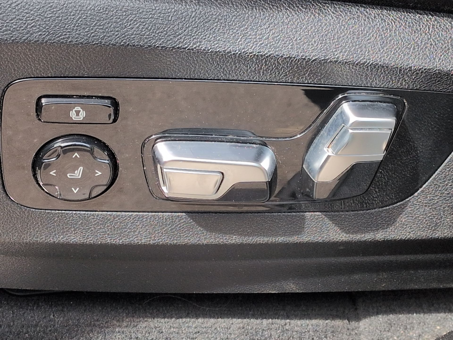 used 2019 BMW X5 car, priced at $21,500