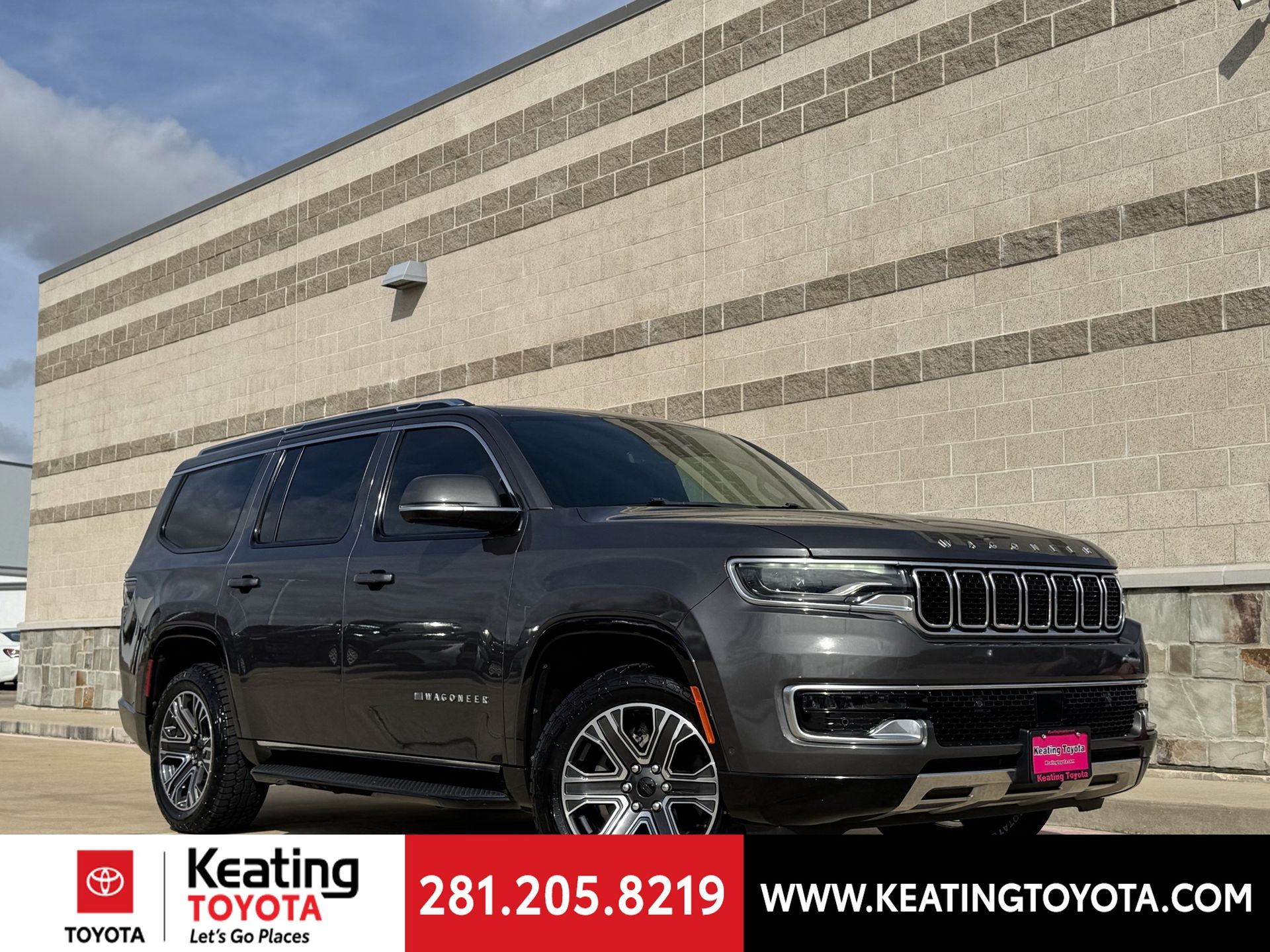 2022 Jeep Wagoneer Series III RWD