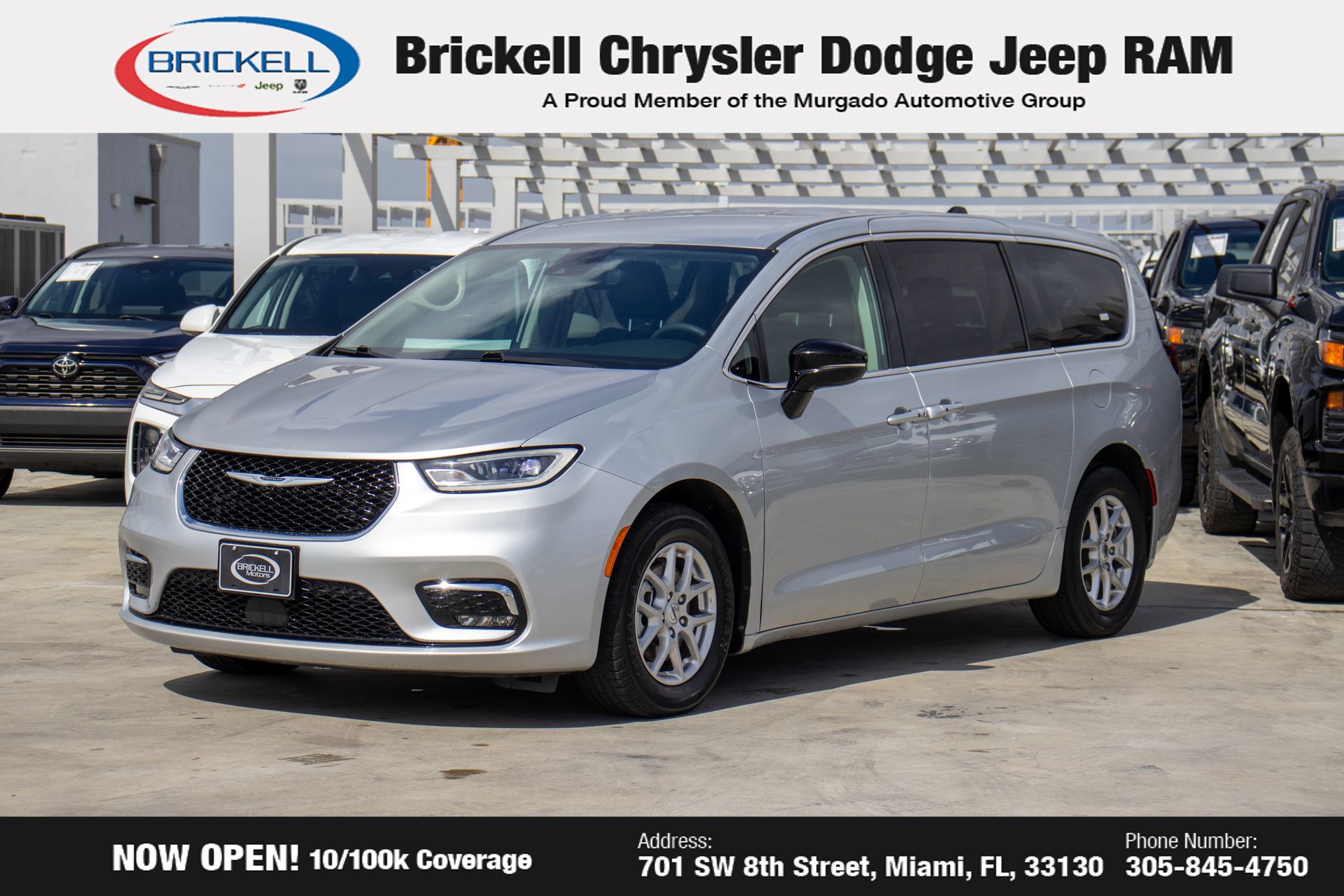 Silver Mist Clearcoat 2024 Chrysler Pacifica Touring L FWD Minivan Front-Wheel Drive 9-Speed Automatic