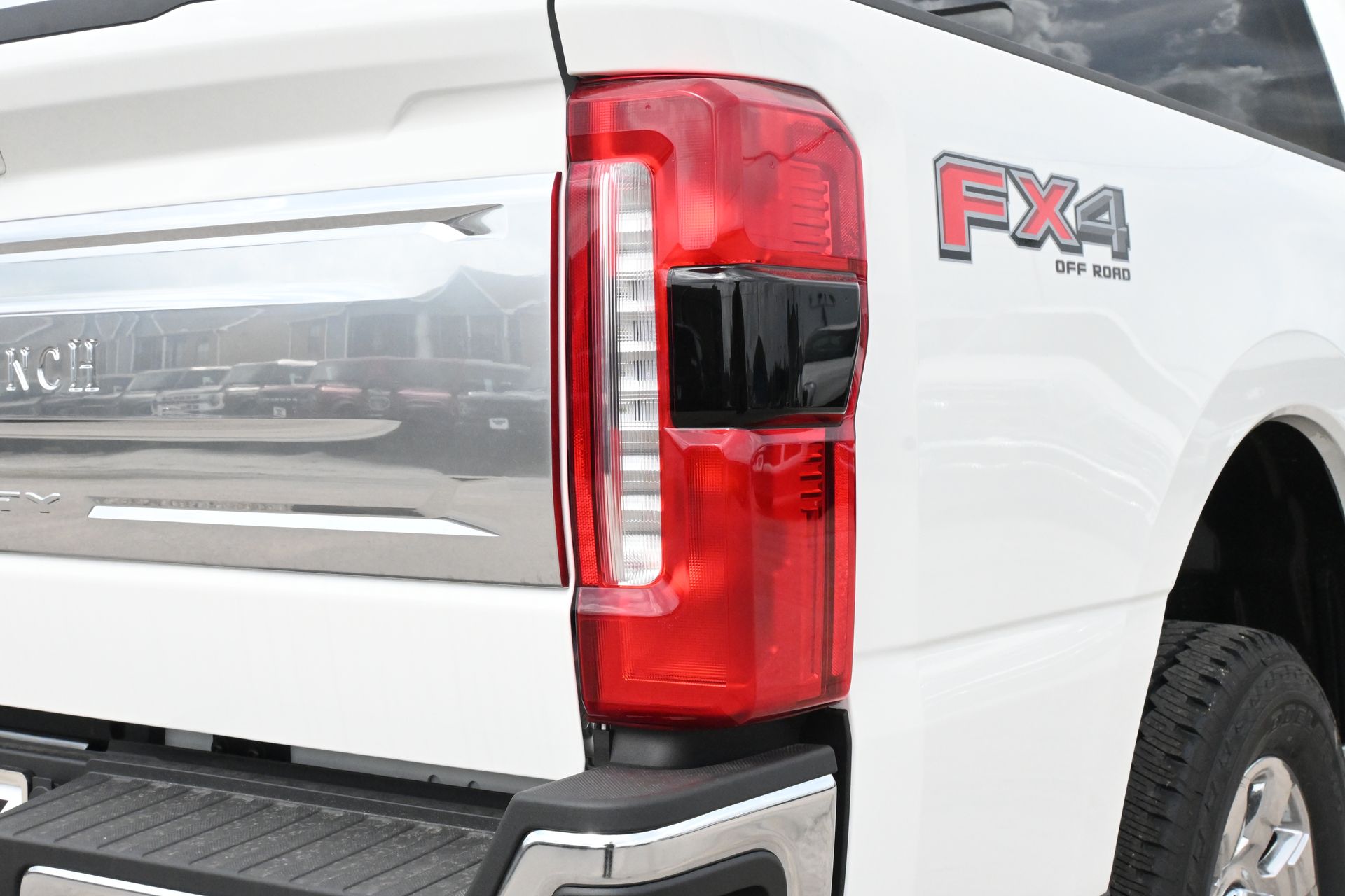 2026 Ford F-250SD King Ranch White at EAG Ford Navasota
