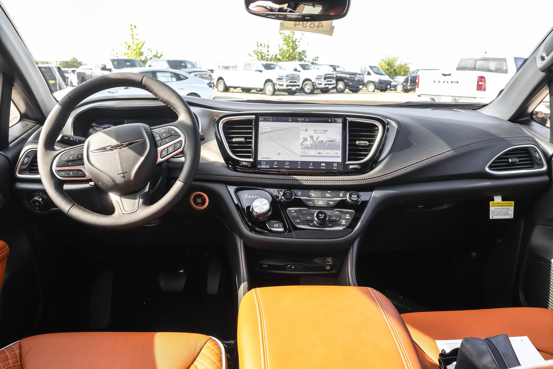 2026 CHRYSLER PACIFICA - Image 12