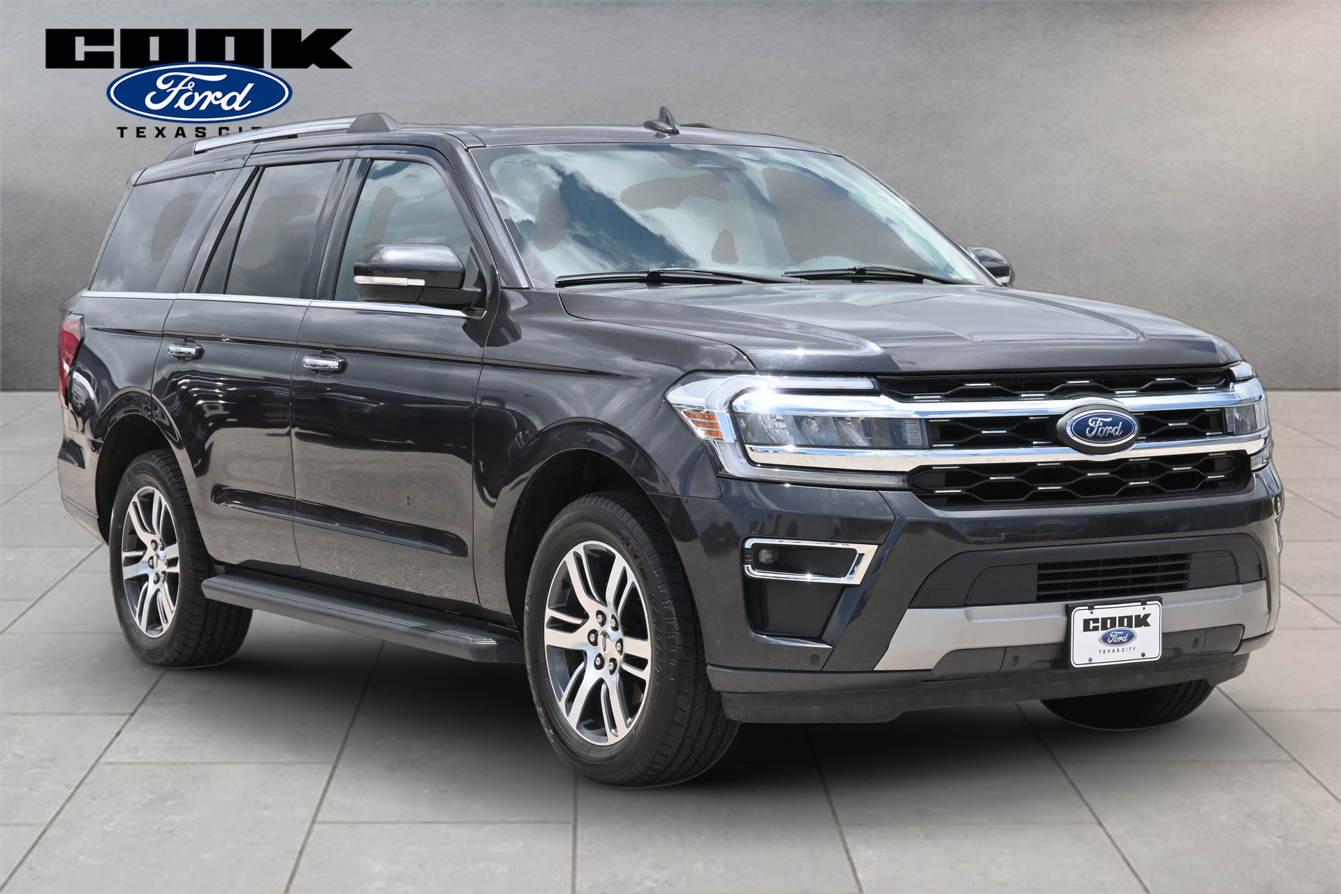 2024 Ford Expedition Limited Gray at AutoSavvy Houston Southwest