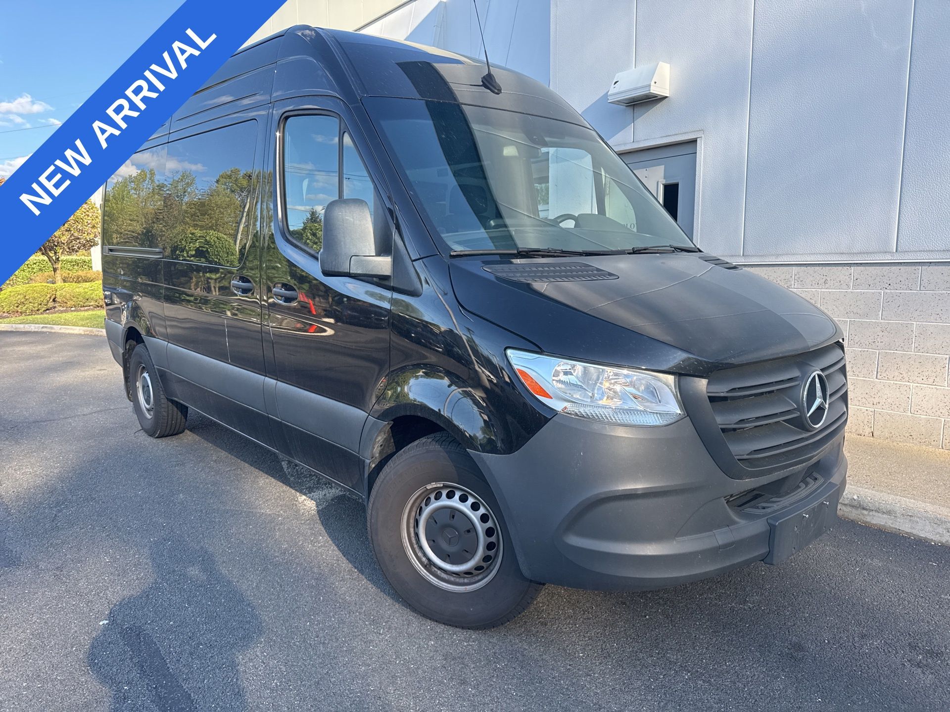 2024 Mercedes-Benz Sprinter 2500 Passenger 144 WB