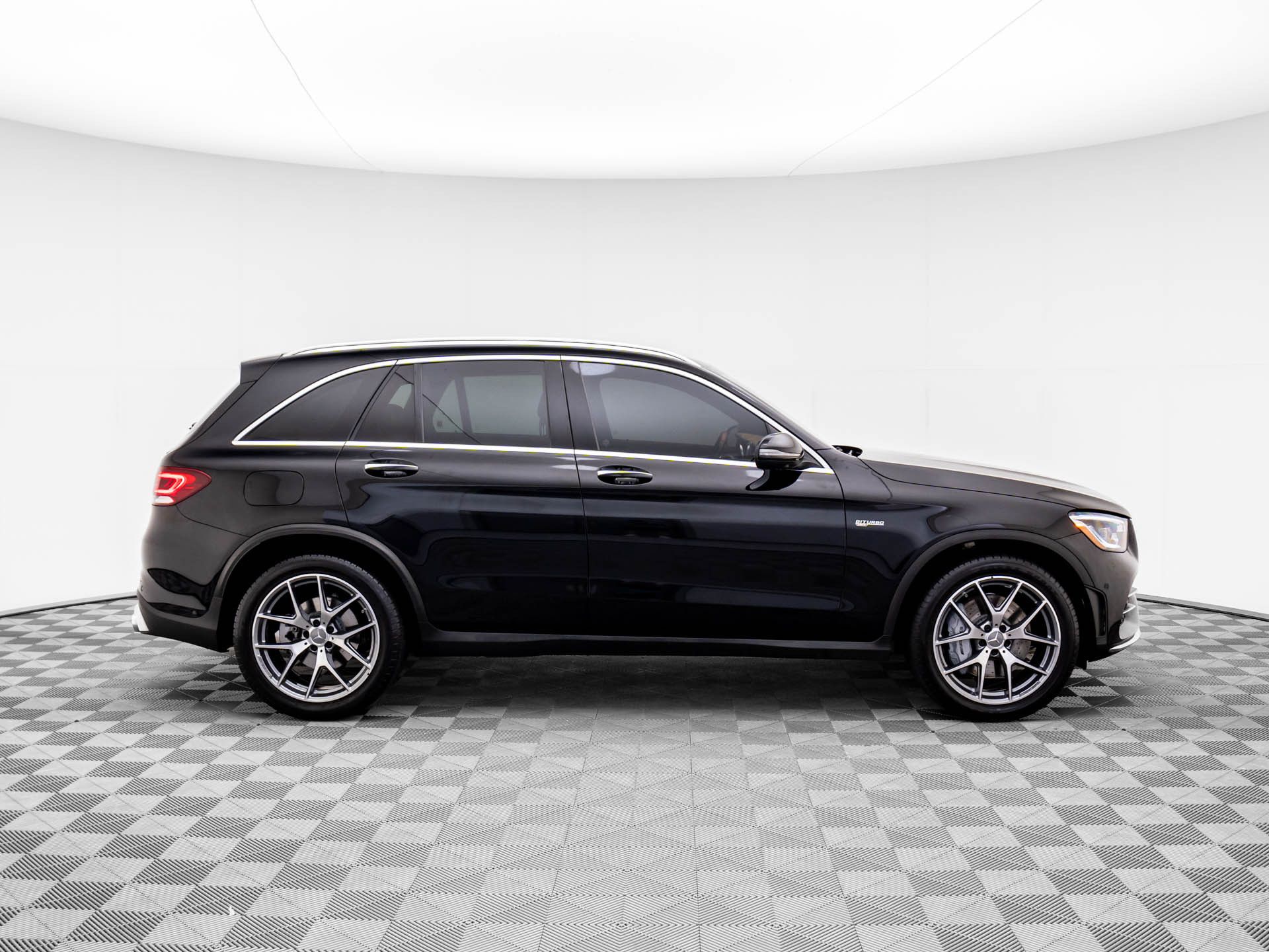 2022 Mercedes-Benz GLC GLC 43 AMG photo