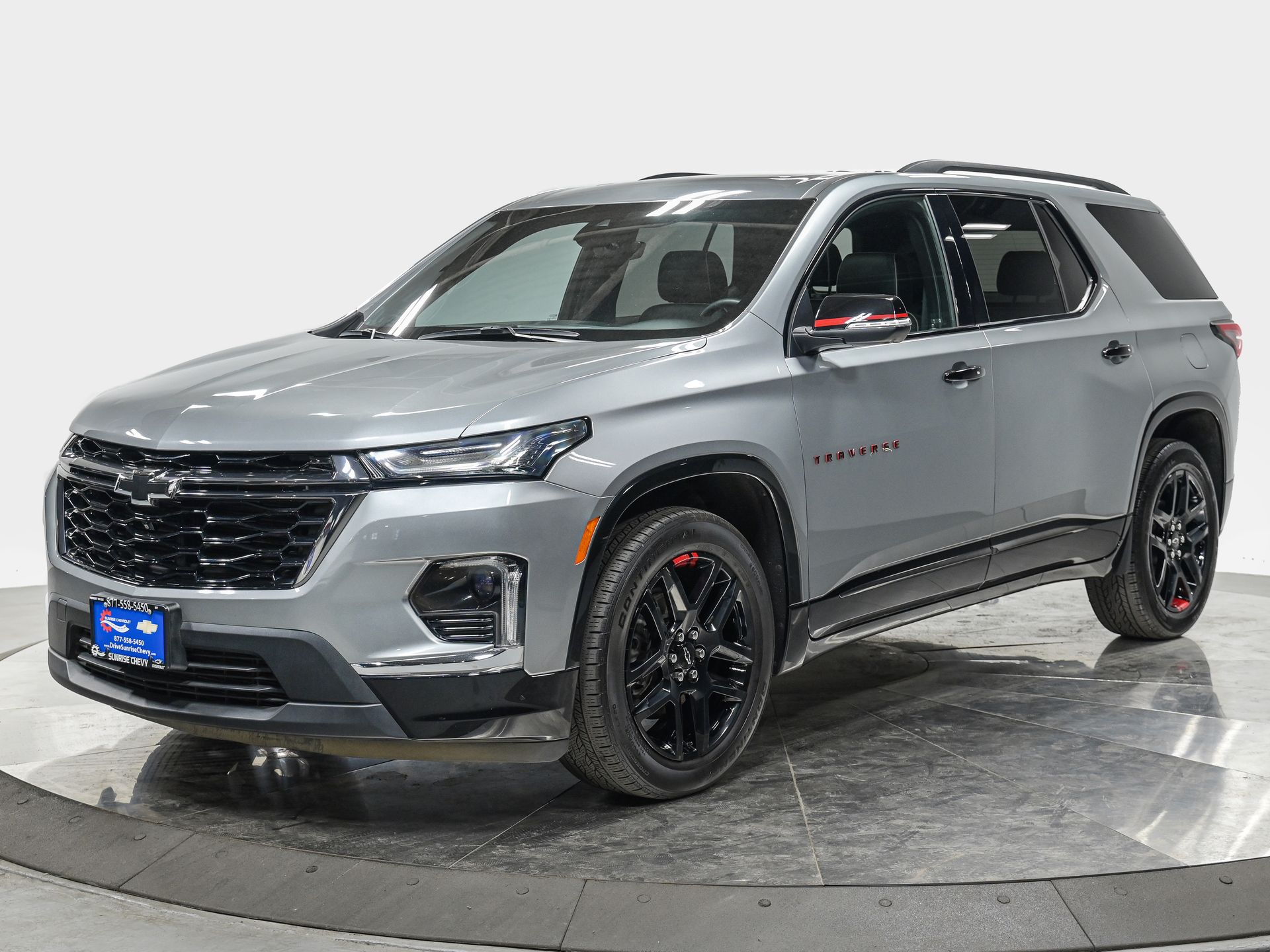 Sterling Gray Metallic 2024 Chevrolet Traverse SUV / Crossover Four-Wheel Drive 9-Speed Automatic