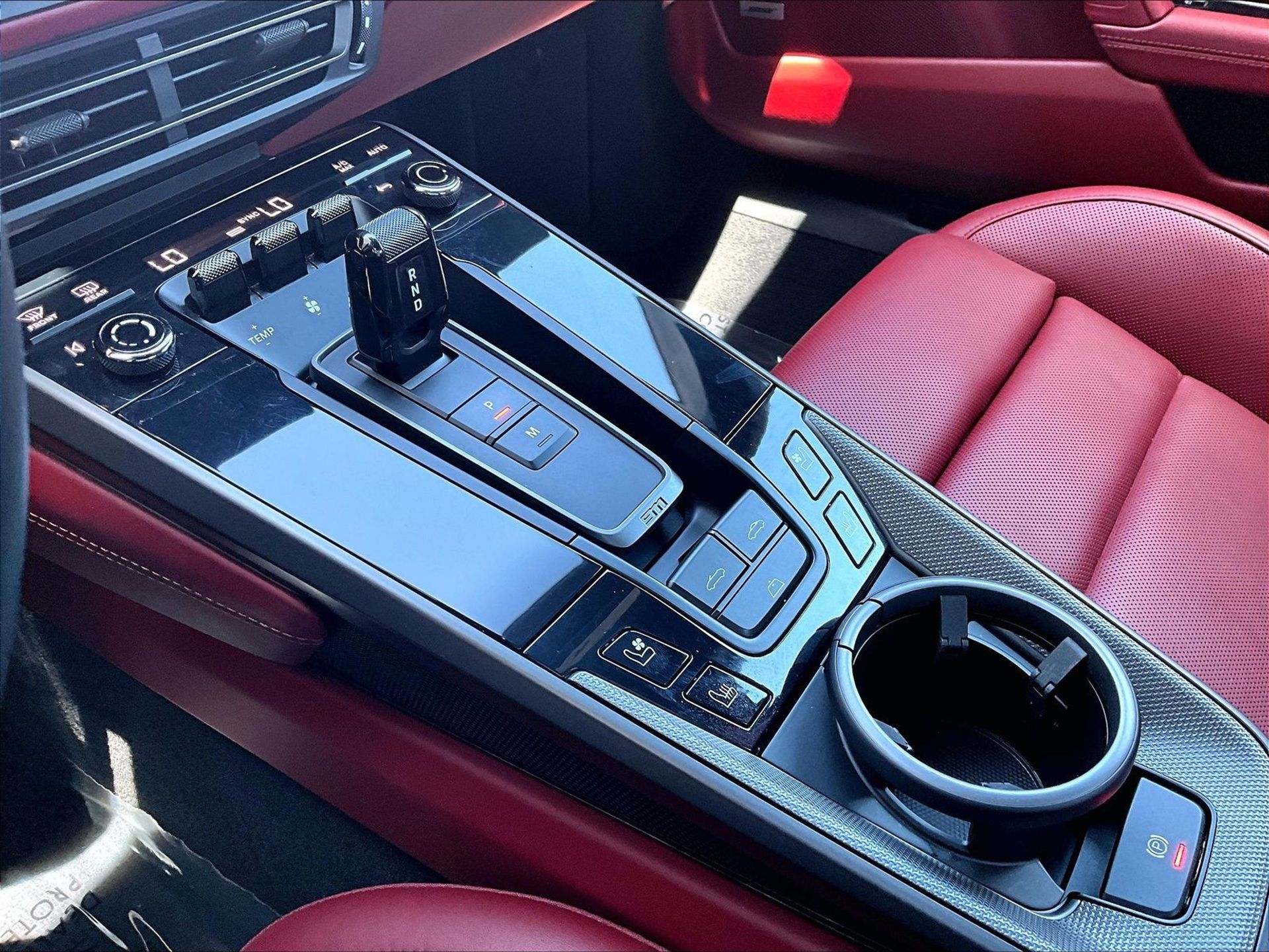 2020 911 Carrera S picture #16