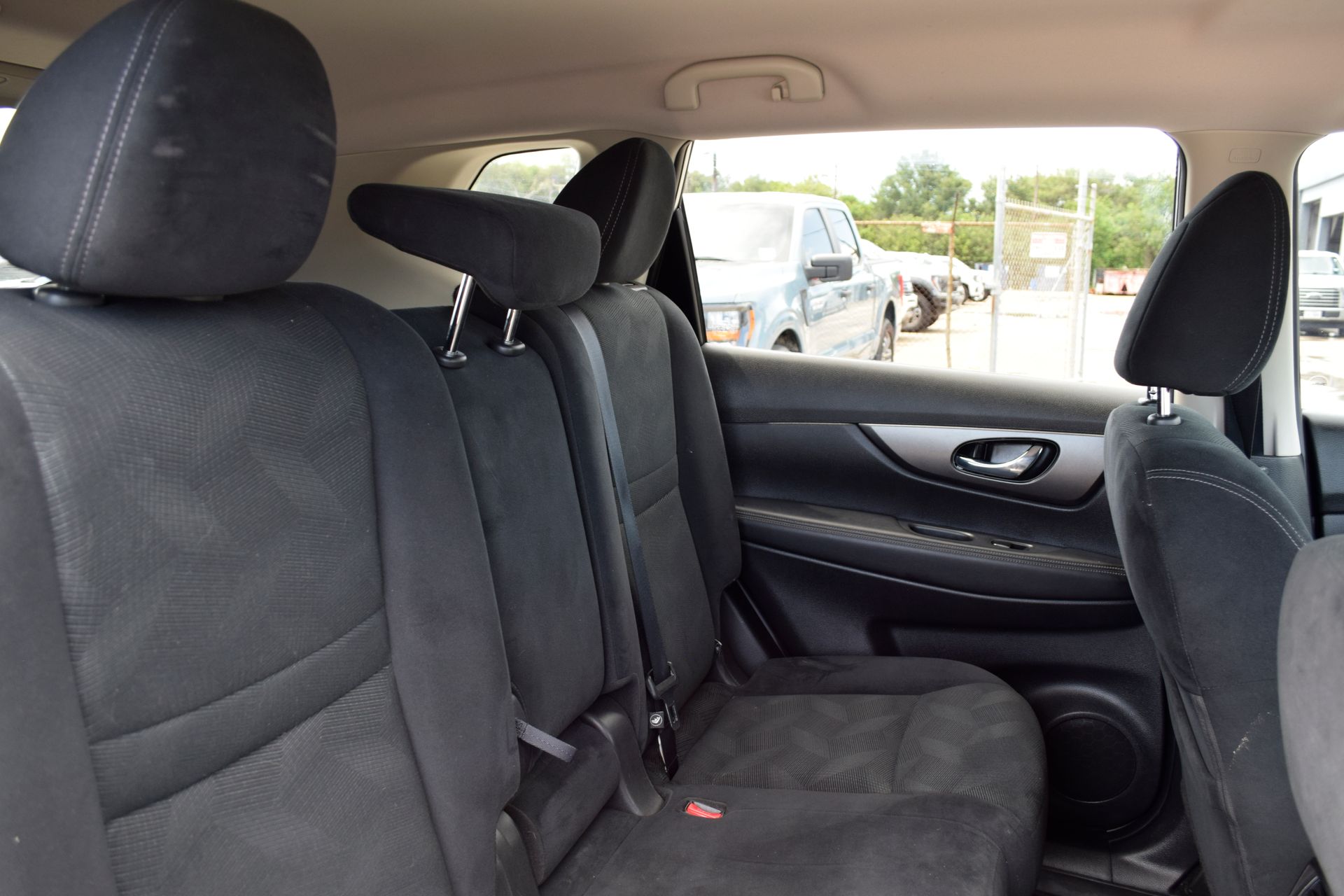 2016 Nissan Rogue SV Silver at Ultimate Motorsports