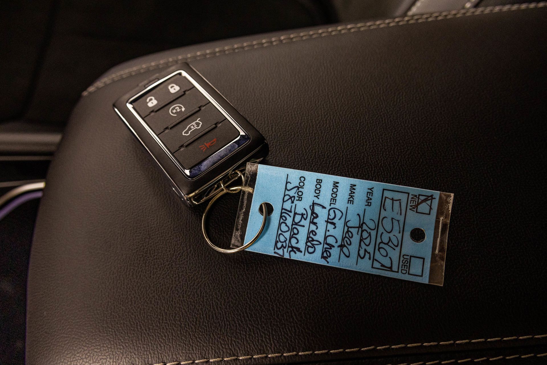 2025 JEEP GRAND CHEROKEE - Image 42