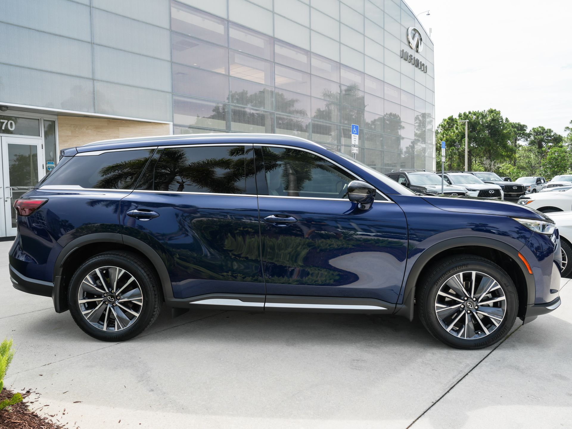 used 2026 INFINITI QX60 car, priced at $43,900