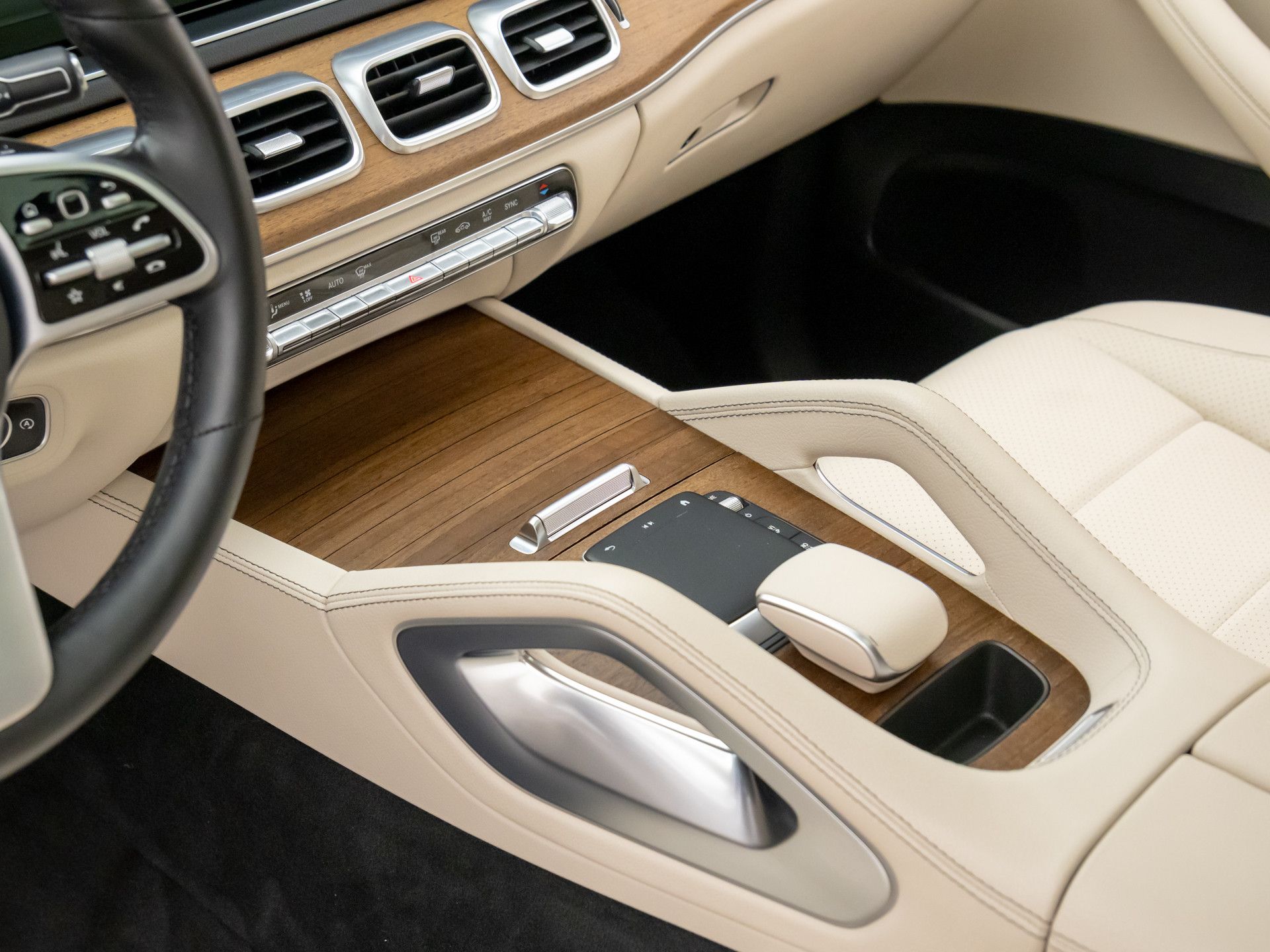 2021 Mercedes-Benz GLE GLE 350 photo