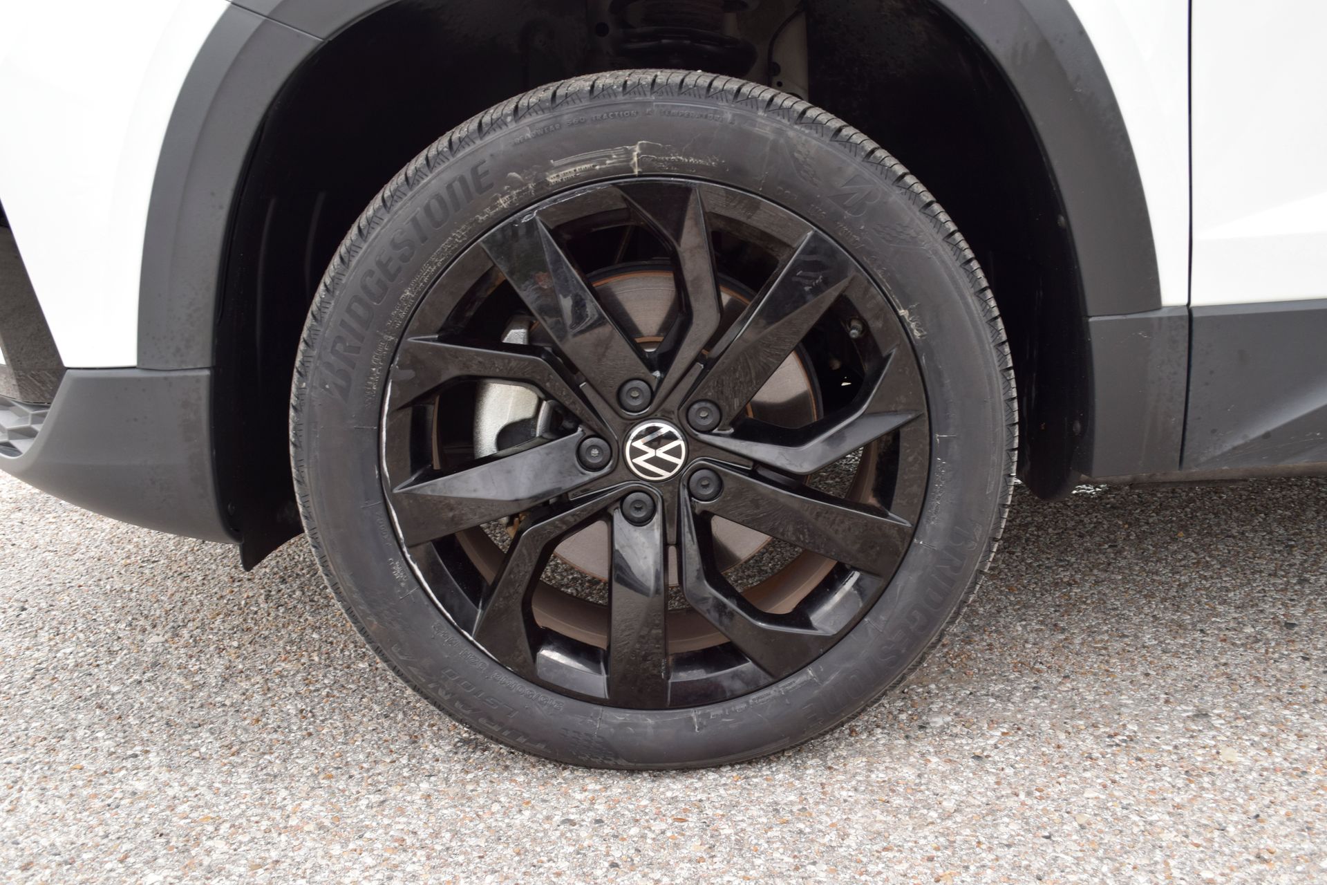 2024 Volkswagen Taos 1.5T SE White at Texan Dodge Chrysler Jeep Ram