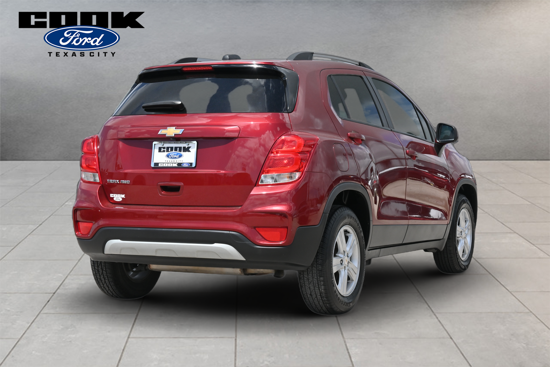 2022 Chevrolet Trax LT Red at AutoSavvy Houston Southwest