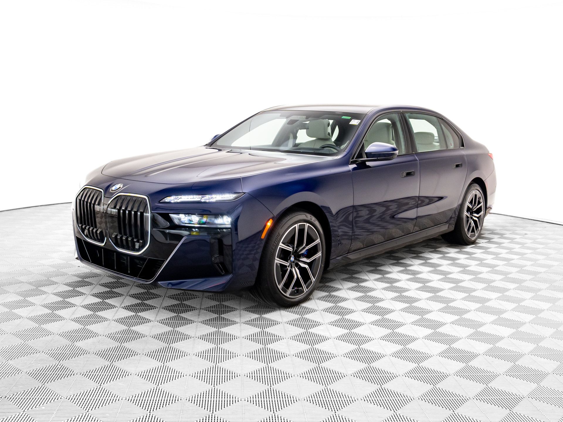 Tanzanite Blue II Metallic 2025 BMW 7 Series 760i xDrive Sedan All-Wheel Drive 8-Speed Automatic