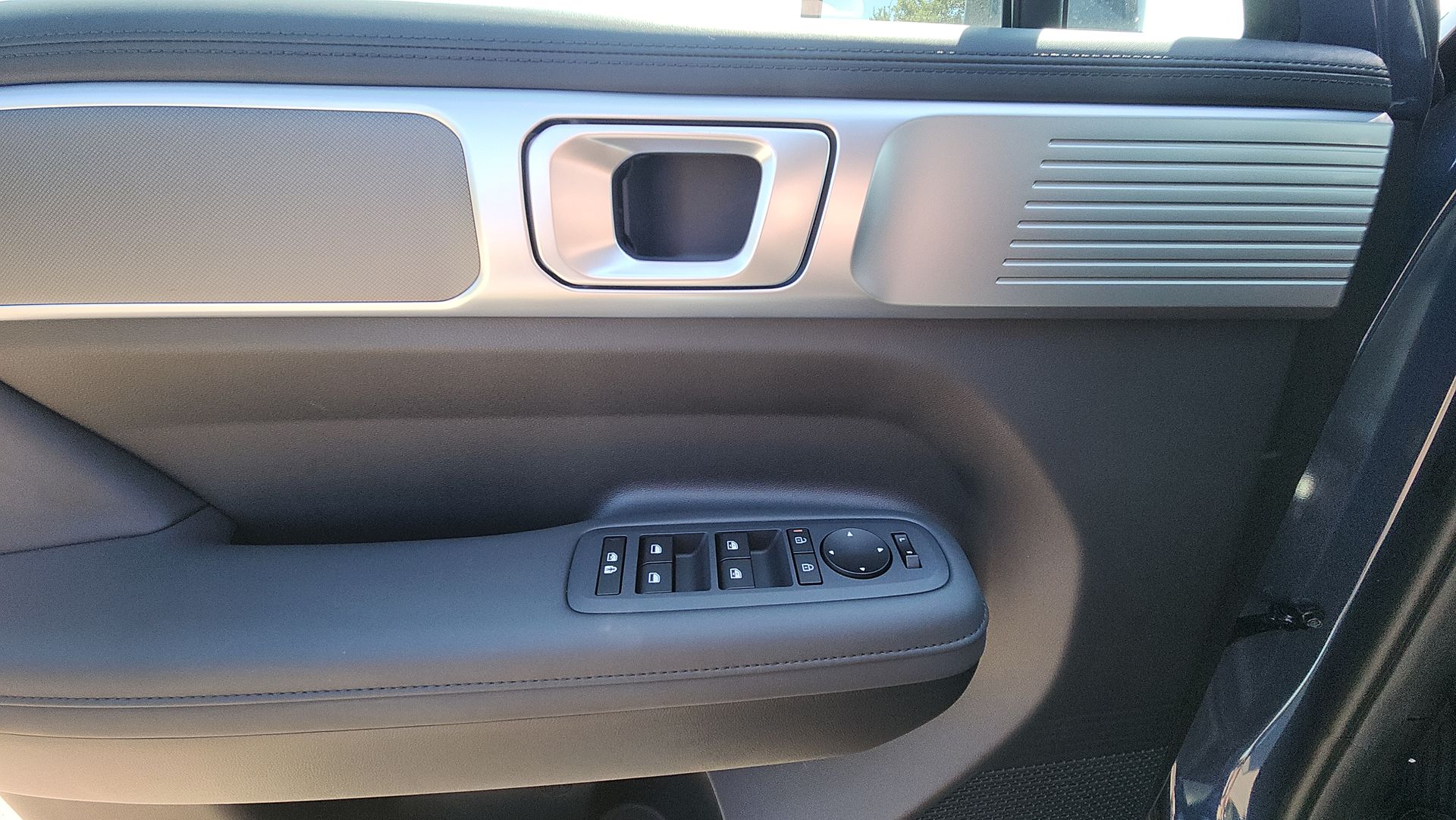 2026 Hyundai Santa Fe Hybrid