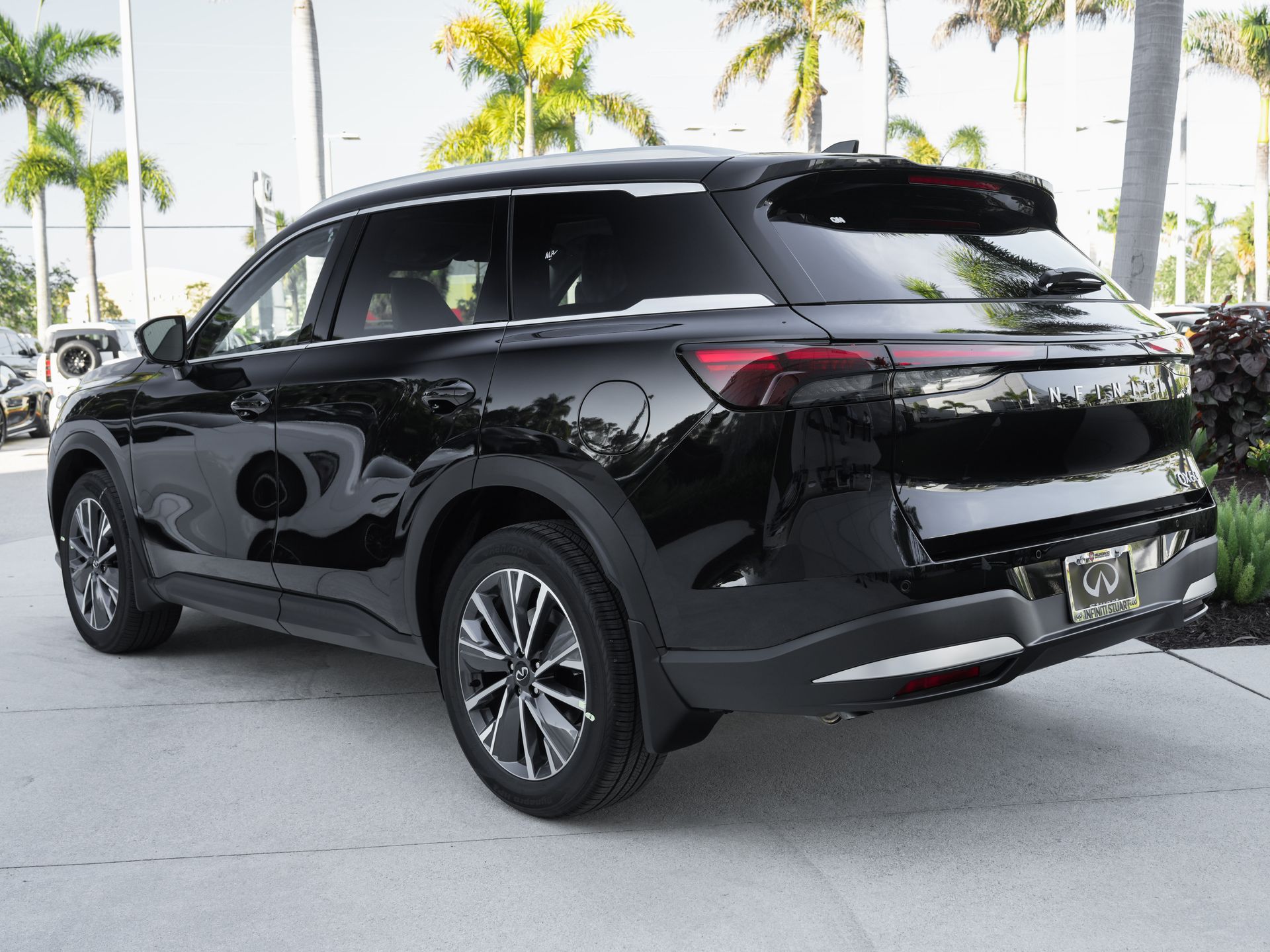 new 2027 INFINITI QX60 car, priced at $53,959