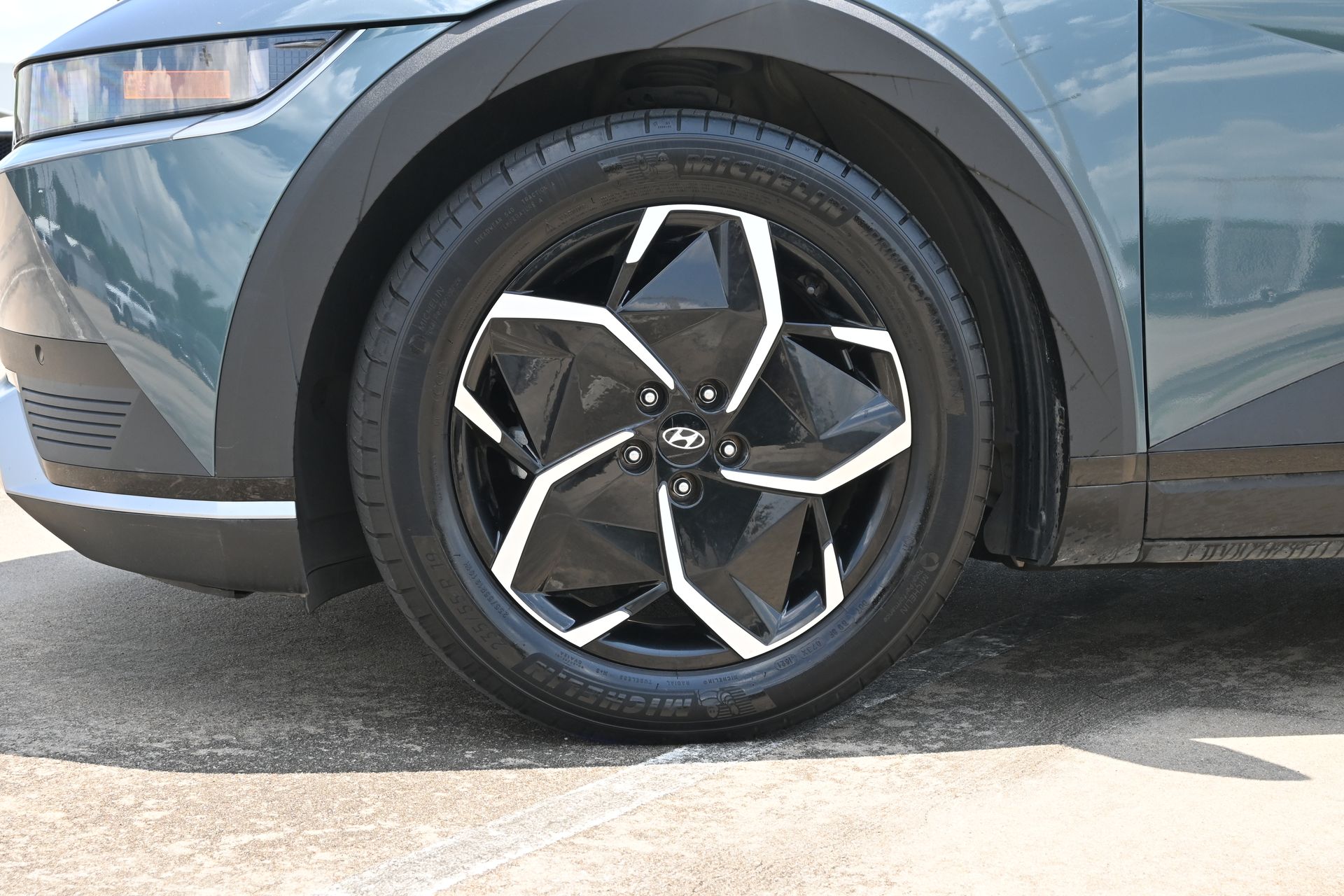 2022 Hyundai IONIQ 5 SEL Green at Big Star Chrysler Jeep Dodge Ram 