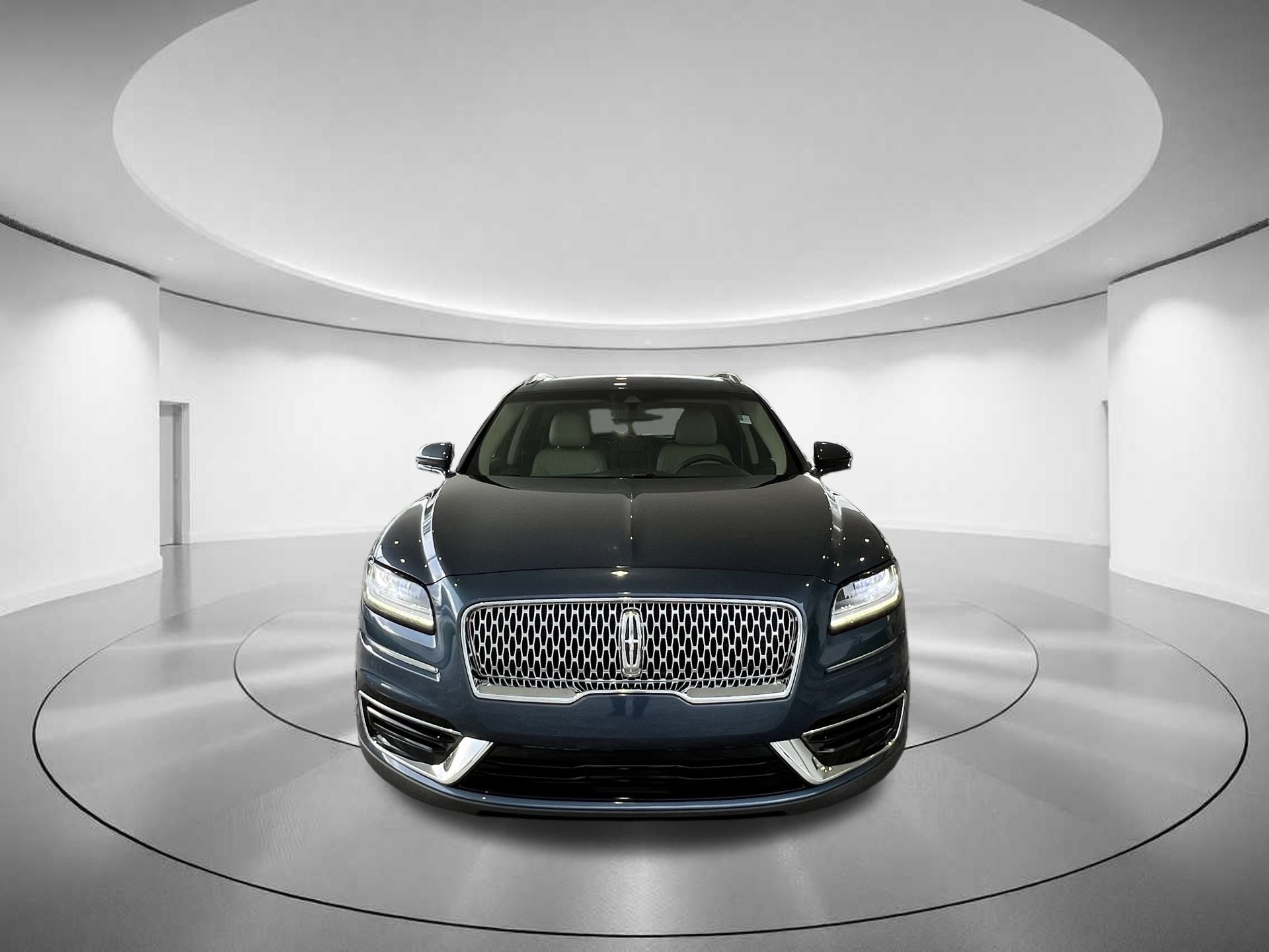 2019 Lincoln Nautilus Standard 22