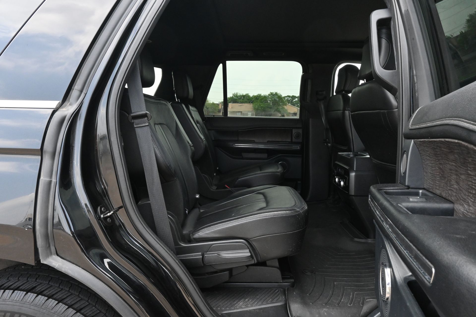 2018 Ford Expedition Limited Black at DeMontrond Ford