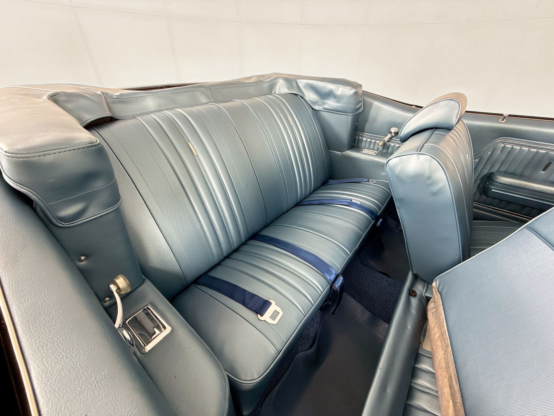 Used 1970 Blue Chevrolet SS image 19
