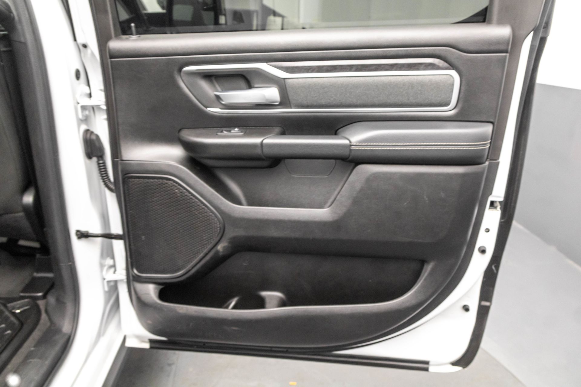 2022 RAM 1500 - Image 42