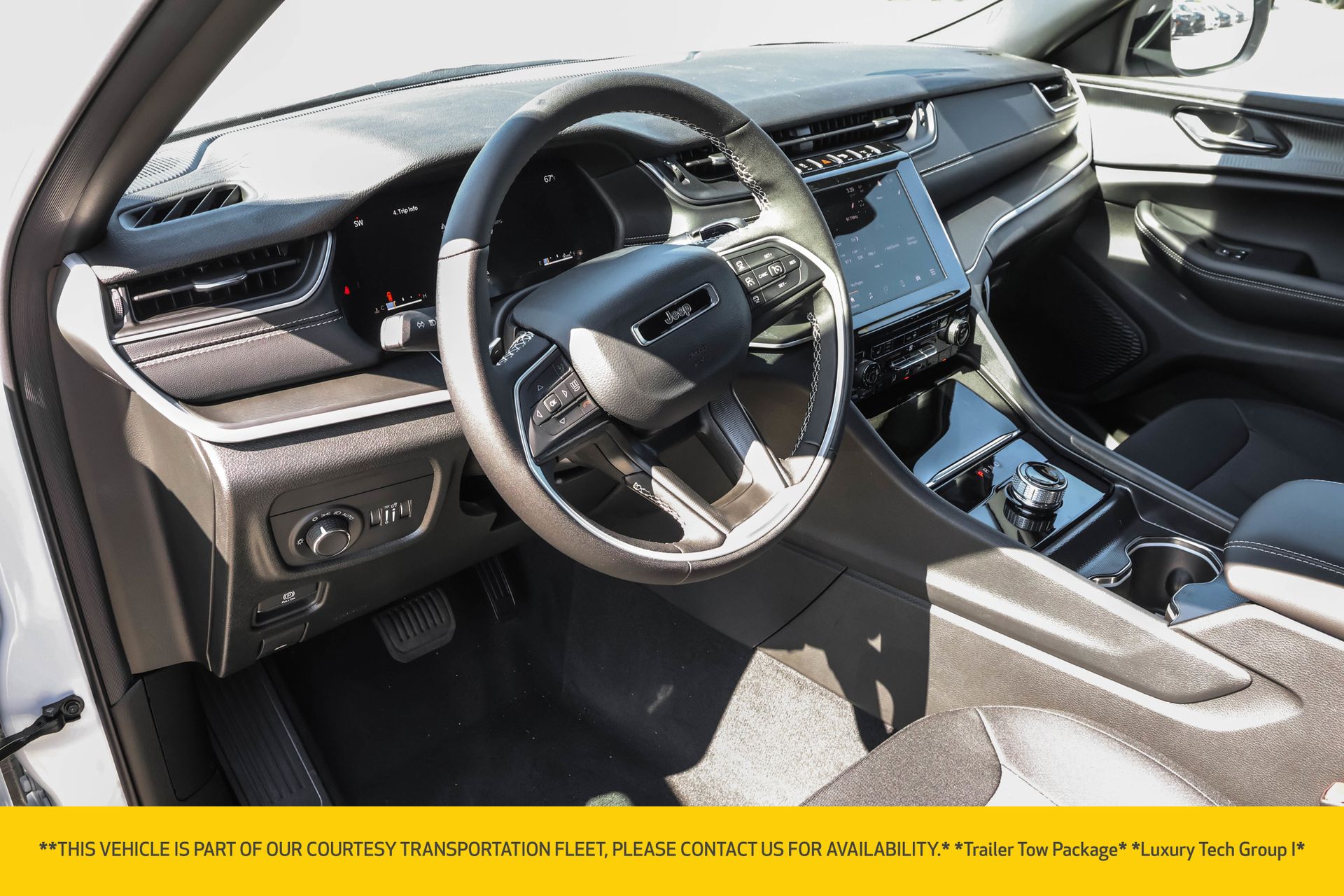 2025 JEEP GRAND CHEROKEE - Image 4