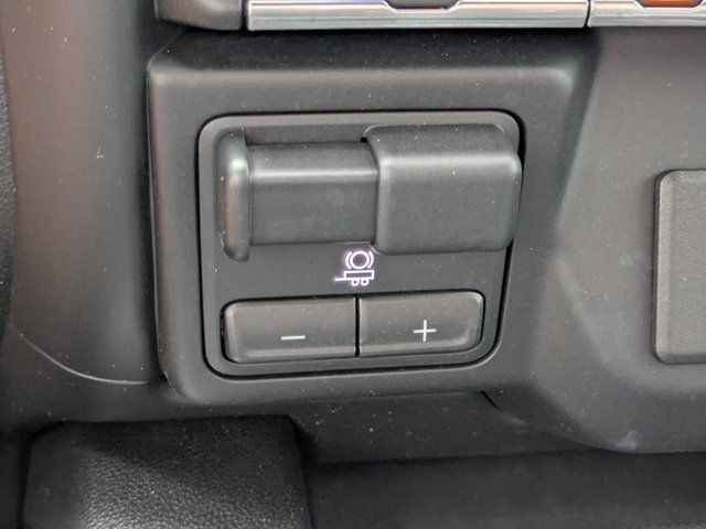 Used 2019 Pacific Blue Metallic GMC SLT image 31