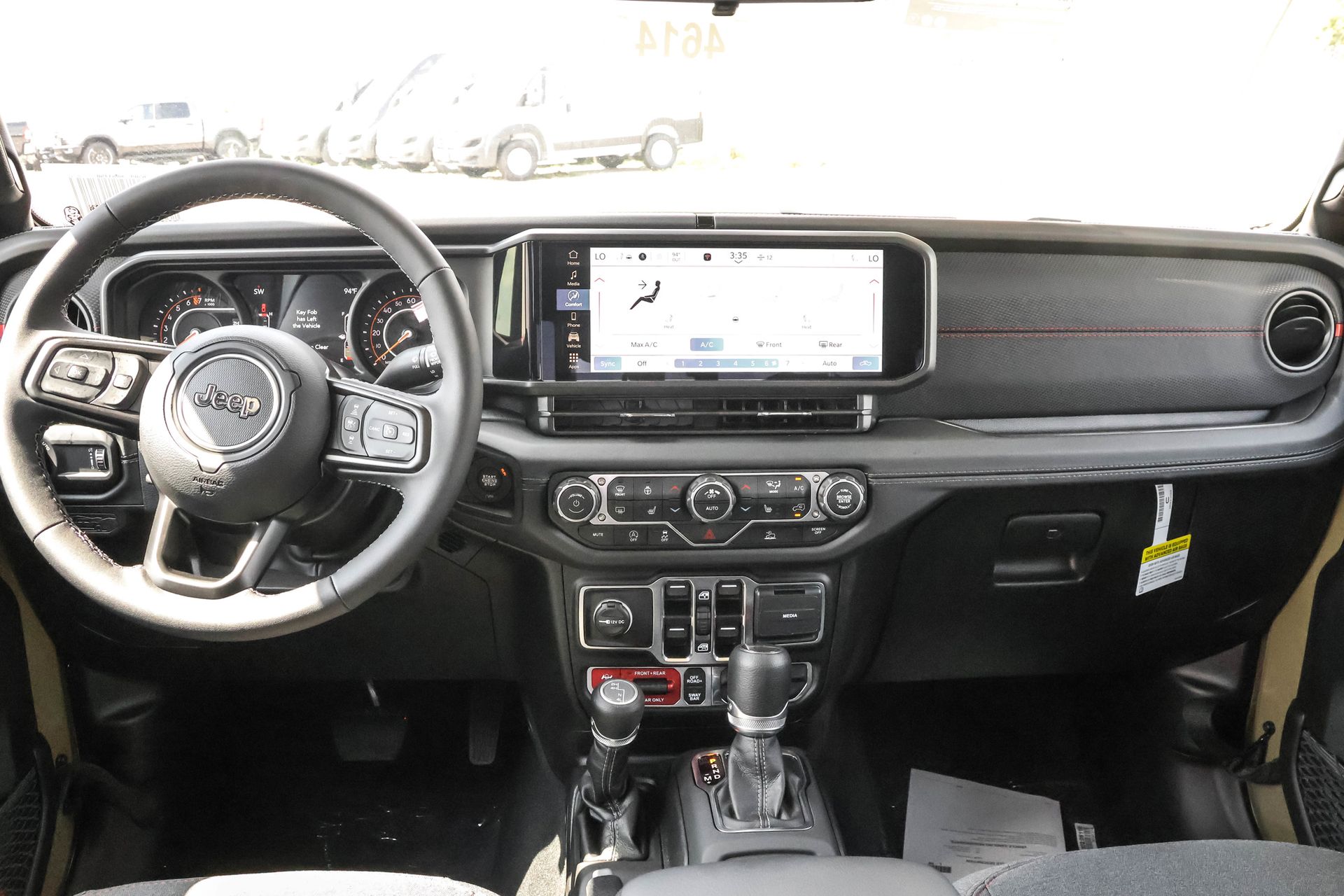 2025 JEEP GLADIATOR - Image 15