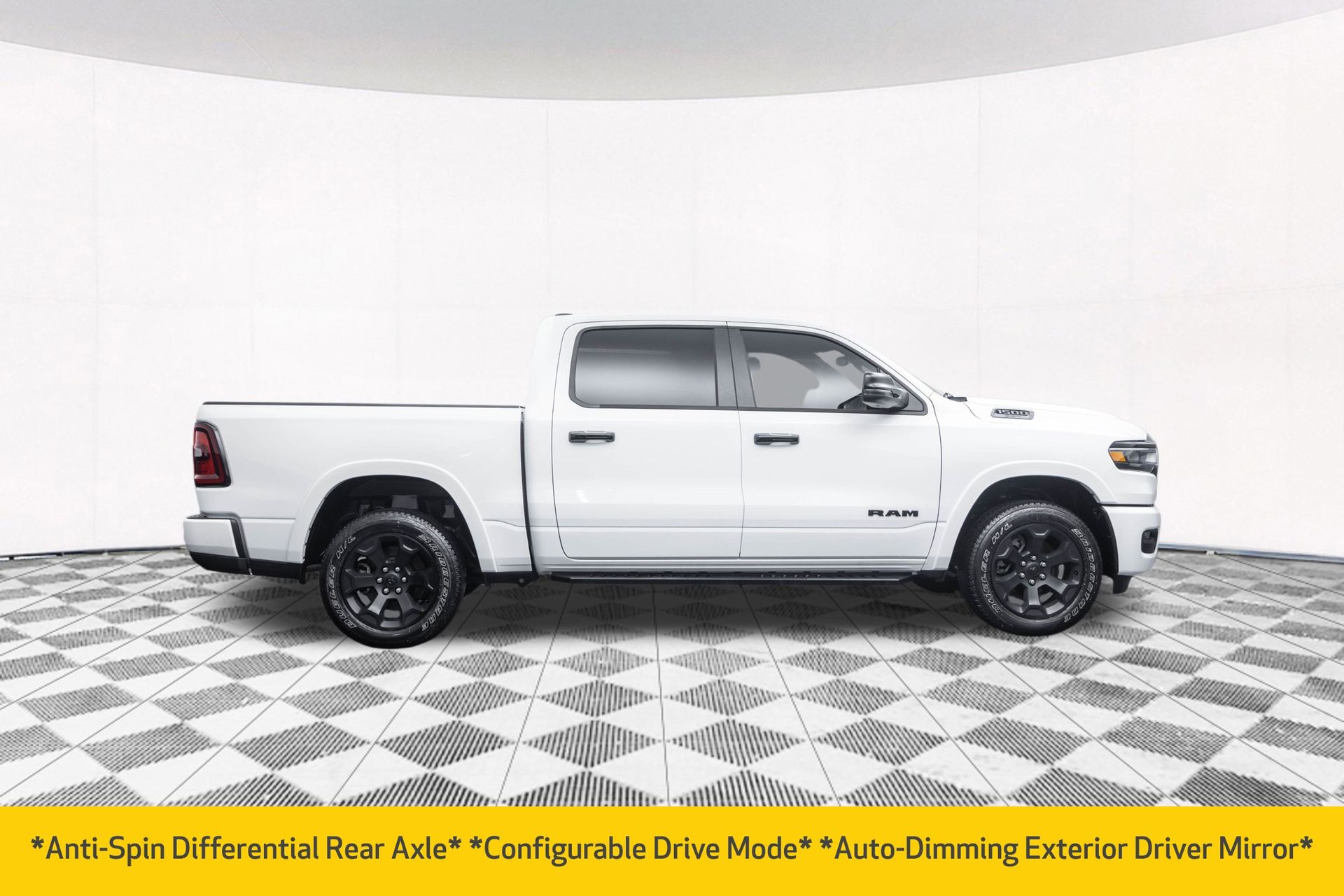 2025 RAM 1500 - Image 16