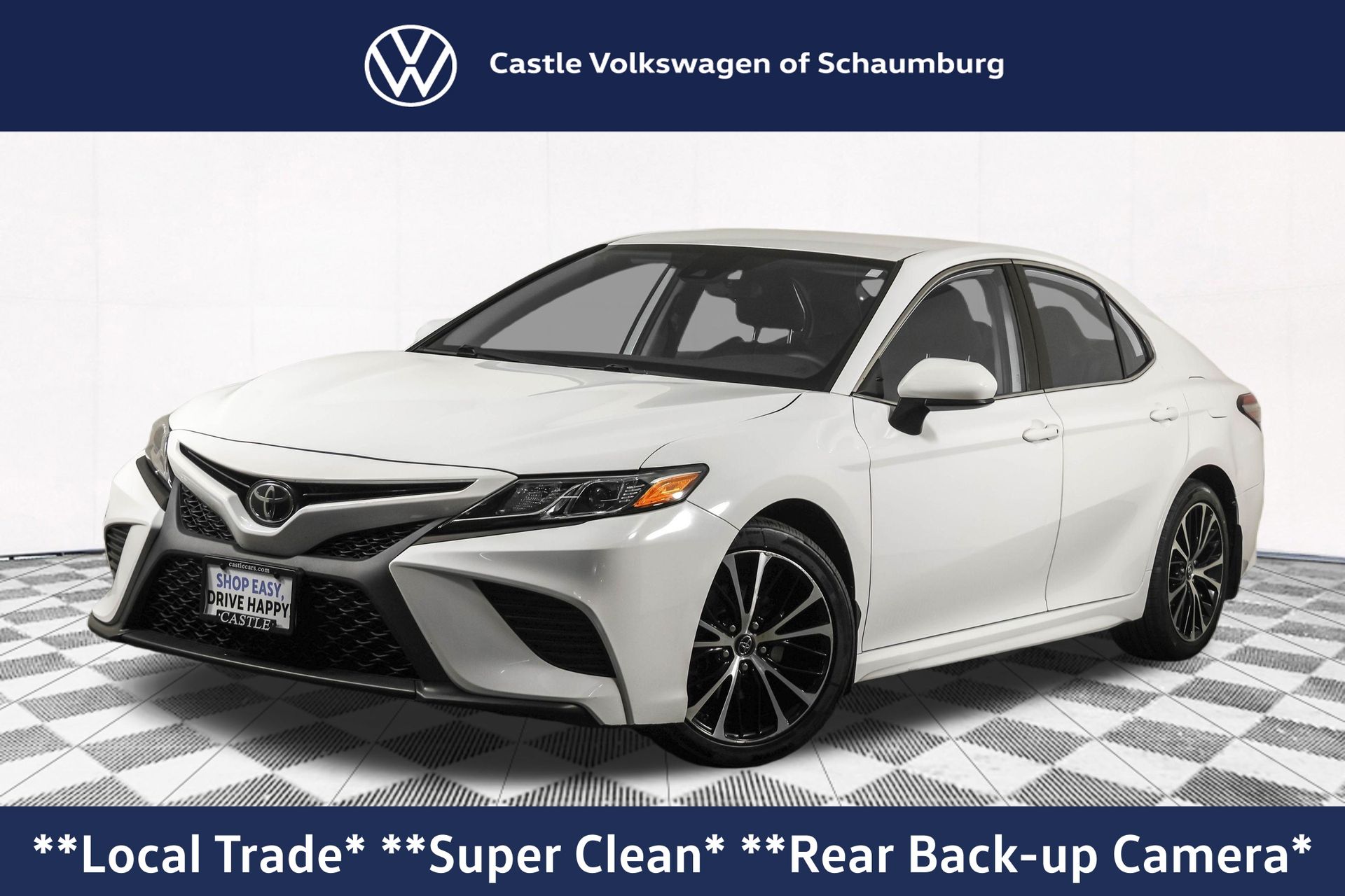 Super White 2019 Toyota Camry Sedan Front-Wheel Drive 8-Speed Automatic