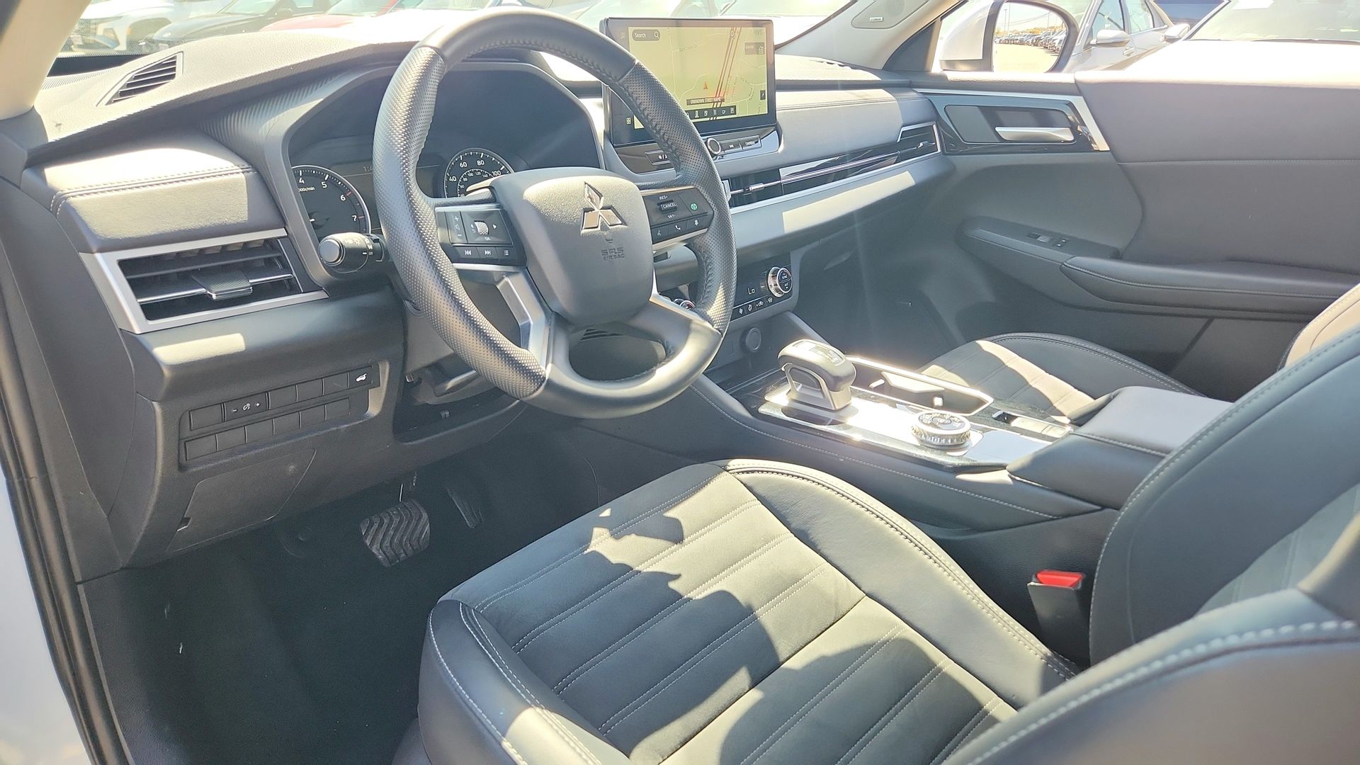 2025 Mitsubishi Outlander