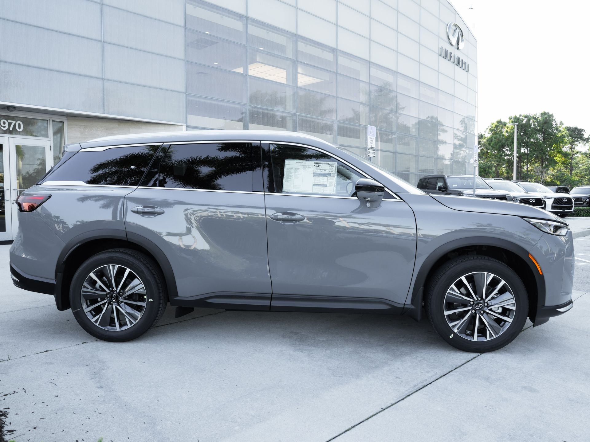 new 2027 INFINITI QX60 car, priced at $53,959