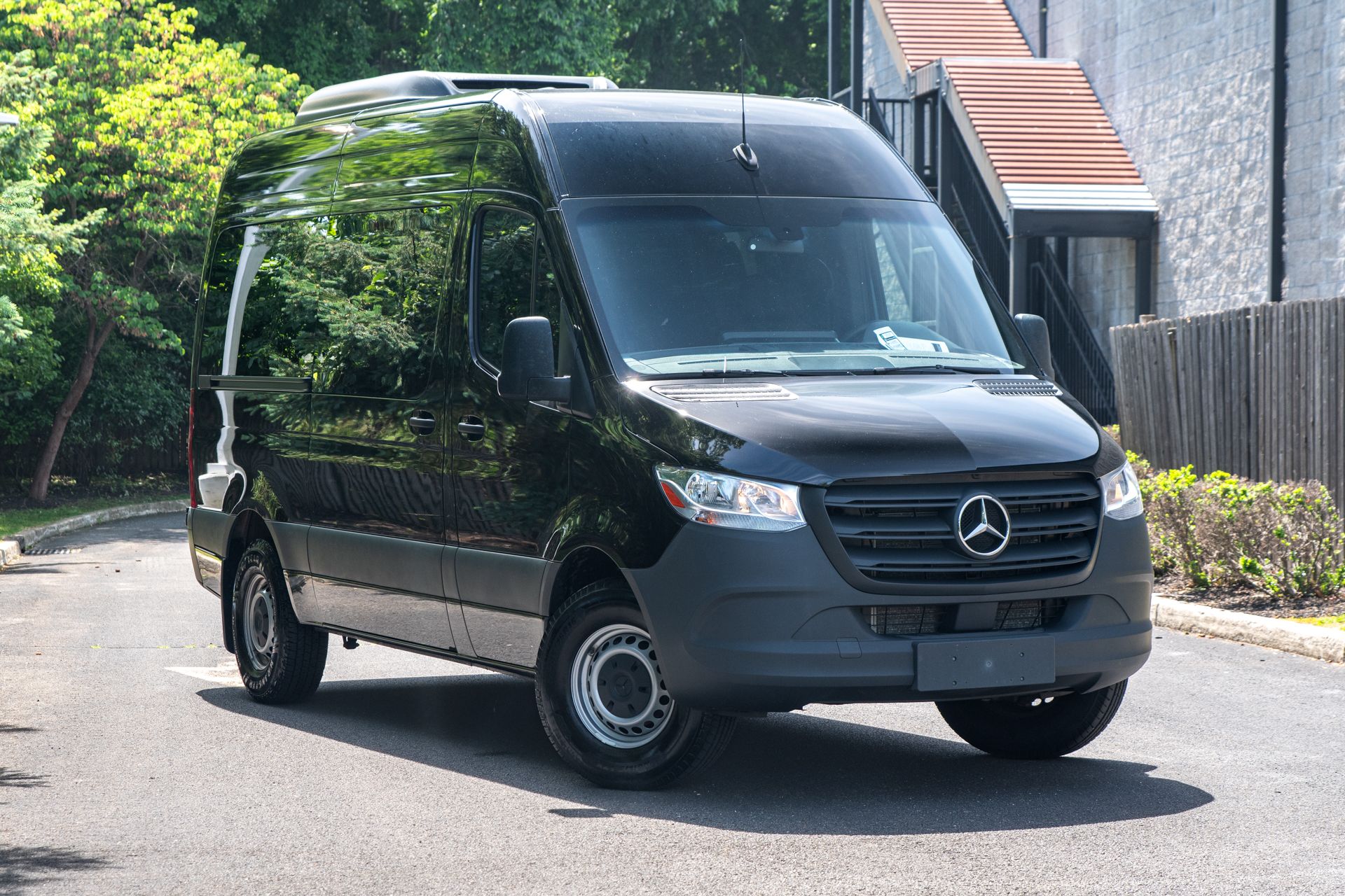 2024 Mercedes-Benz Sprinter 2500 Passenger 144 WB